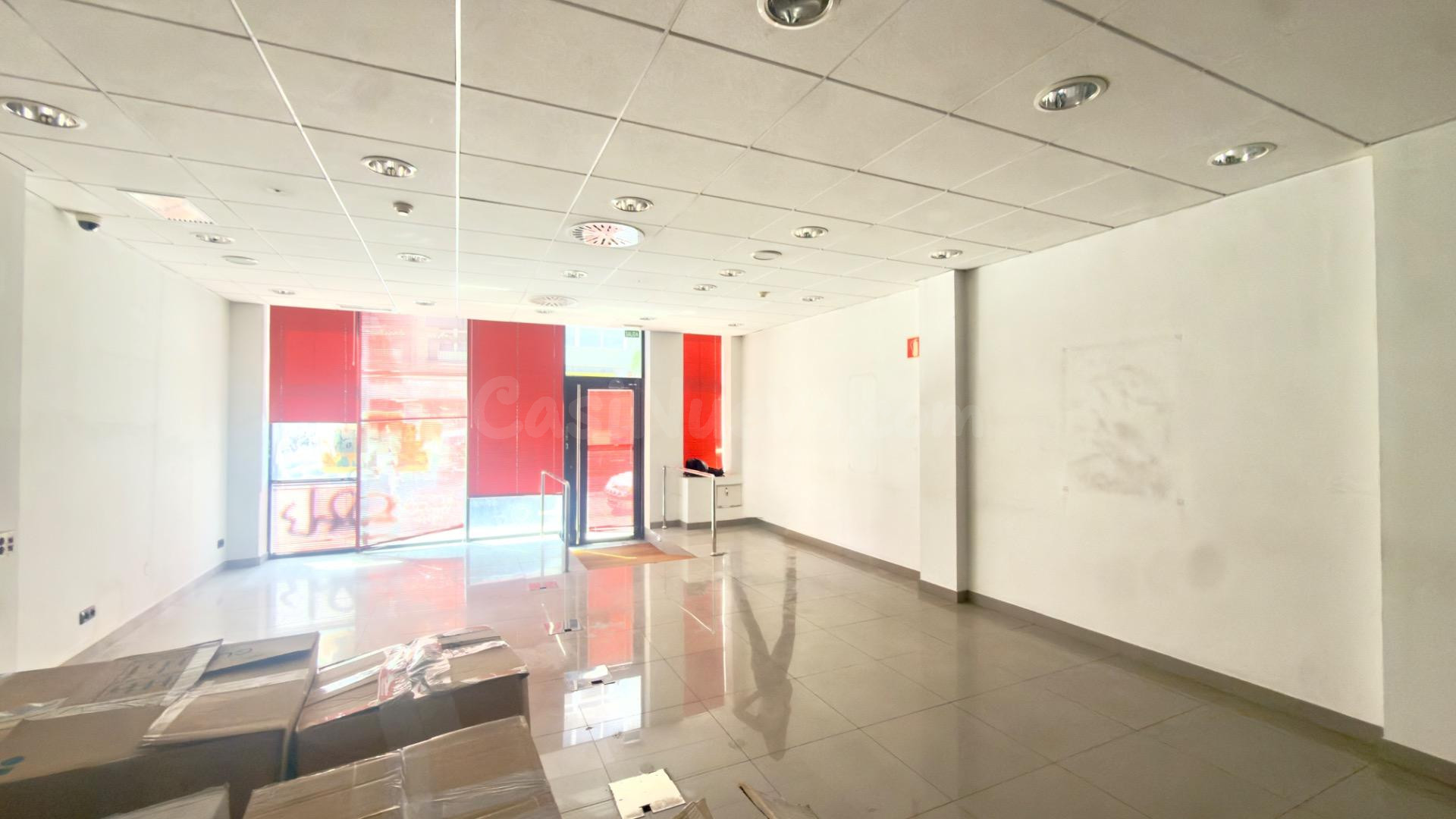 Local Comercial en Venta - Orense Centro de gran tamaño - foto 4