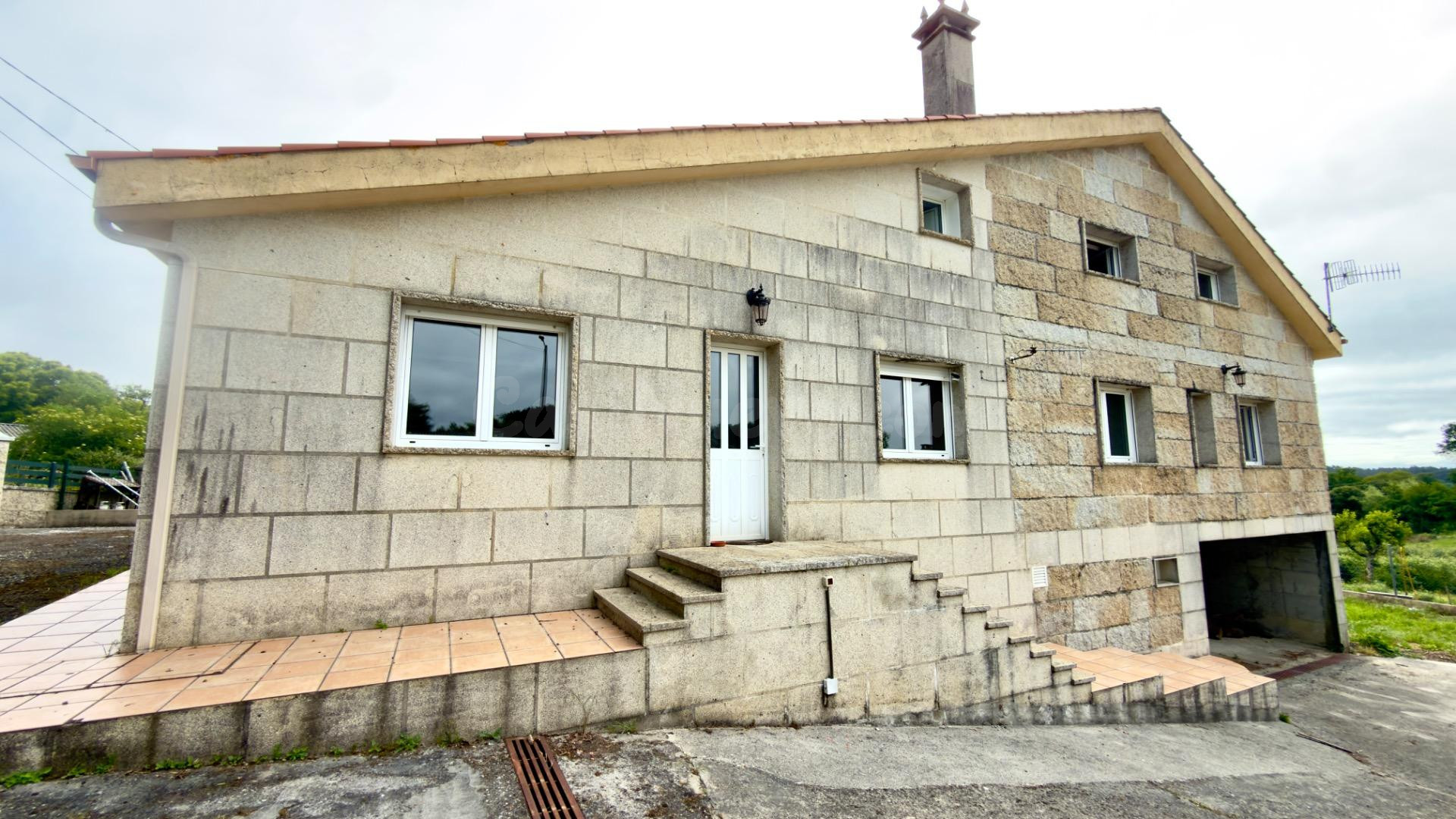 # Casa con Gran Potencial de Inversión en Zona Privilegiada 