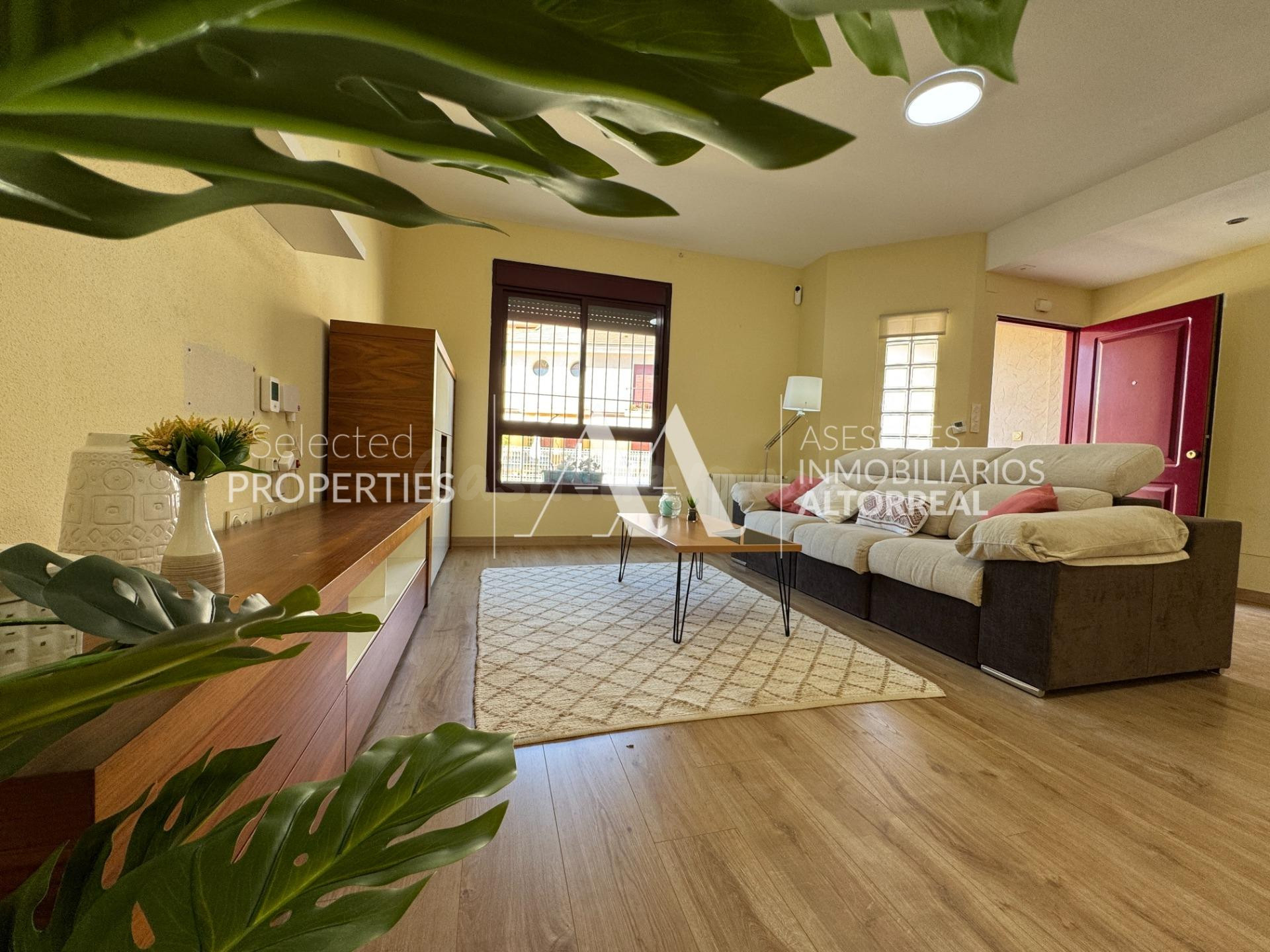 Chalet Adosado con garaje en Altorreal-El Chorrico (Molina d - foto 3