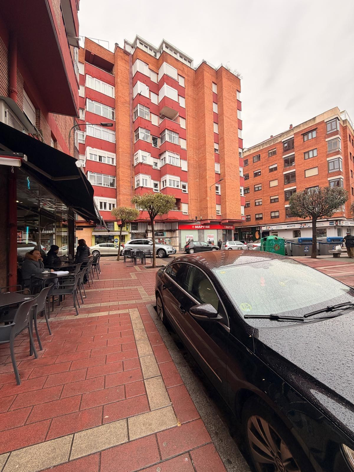 SE ALQUILA LOCAL BARRIO VITORIA