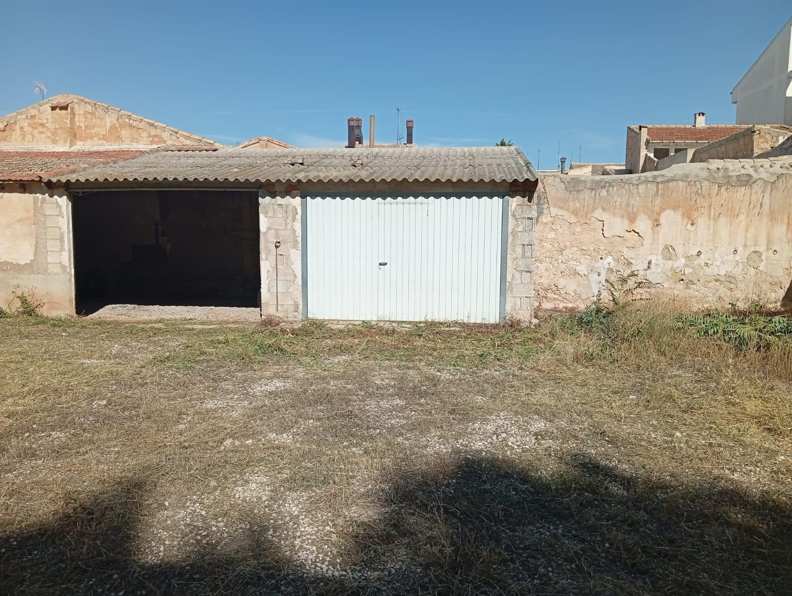 CASA - COBERTIZO SOBRE TERRENO URBANO EDIFICABLE EN PINOSO - foto 5