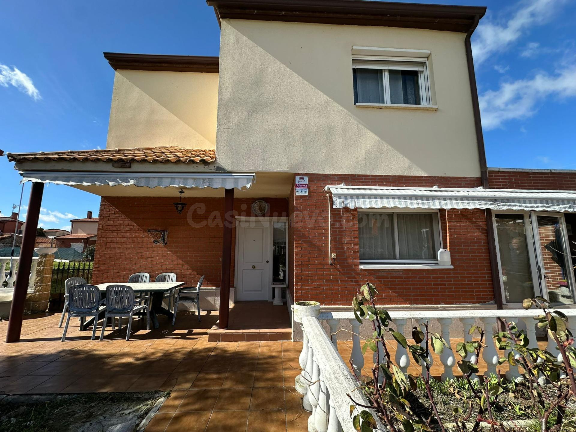 Se vende chalet en Boecillo - foto 2