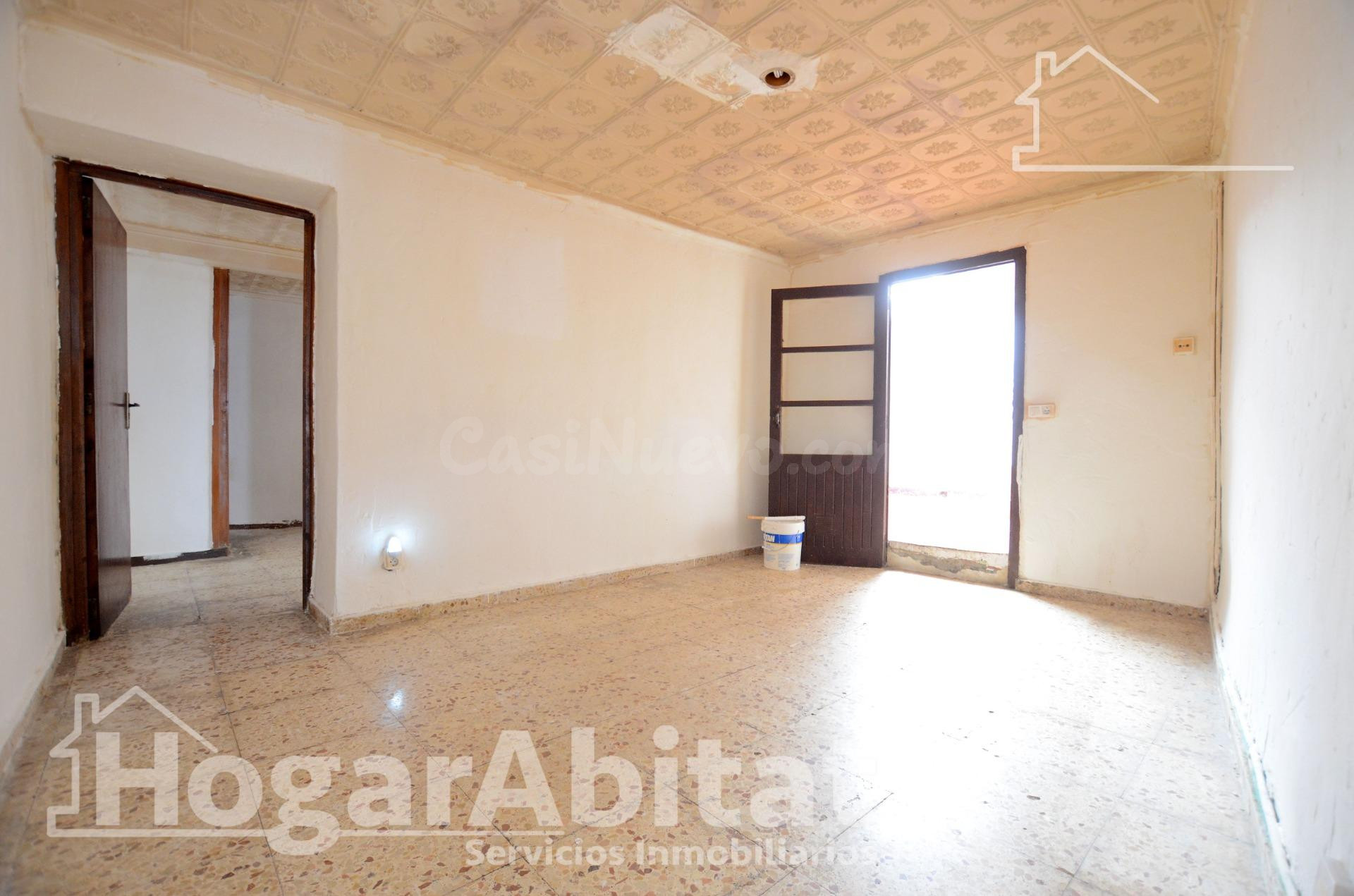 ¡DENIA CENTRO! CASA AMPLIA Y LUMINOSA, PARA REFORMAR CON TER - foto 5