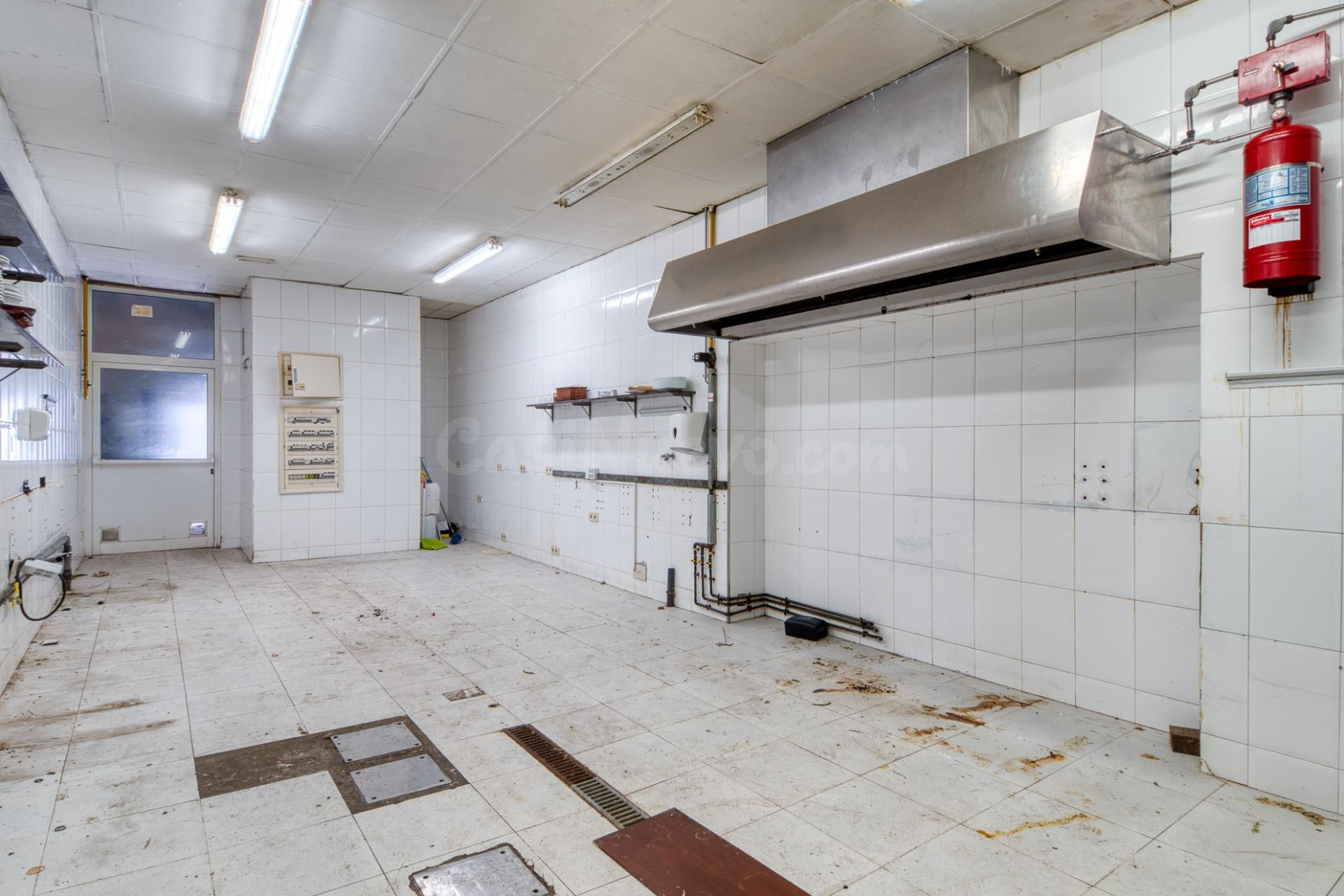 CASA PARA REHABILITAR EN SARRIÀ DE TER - foto 5
