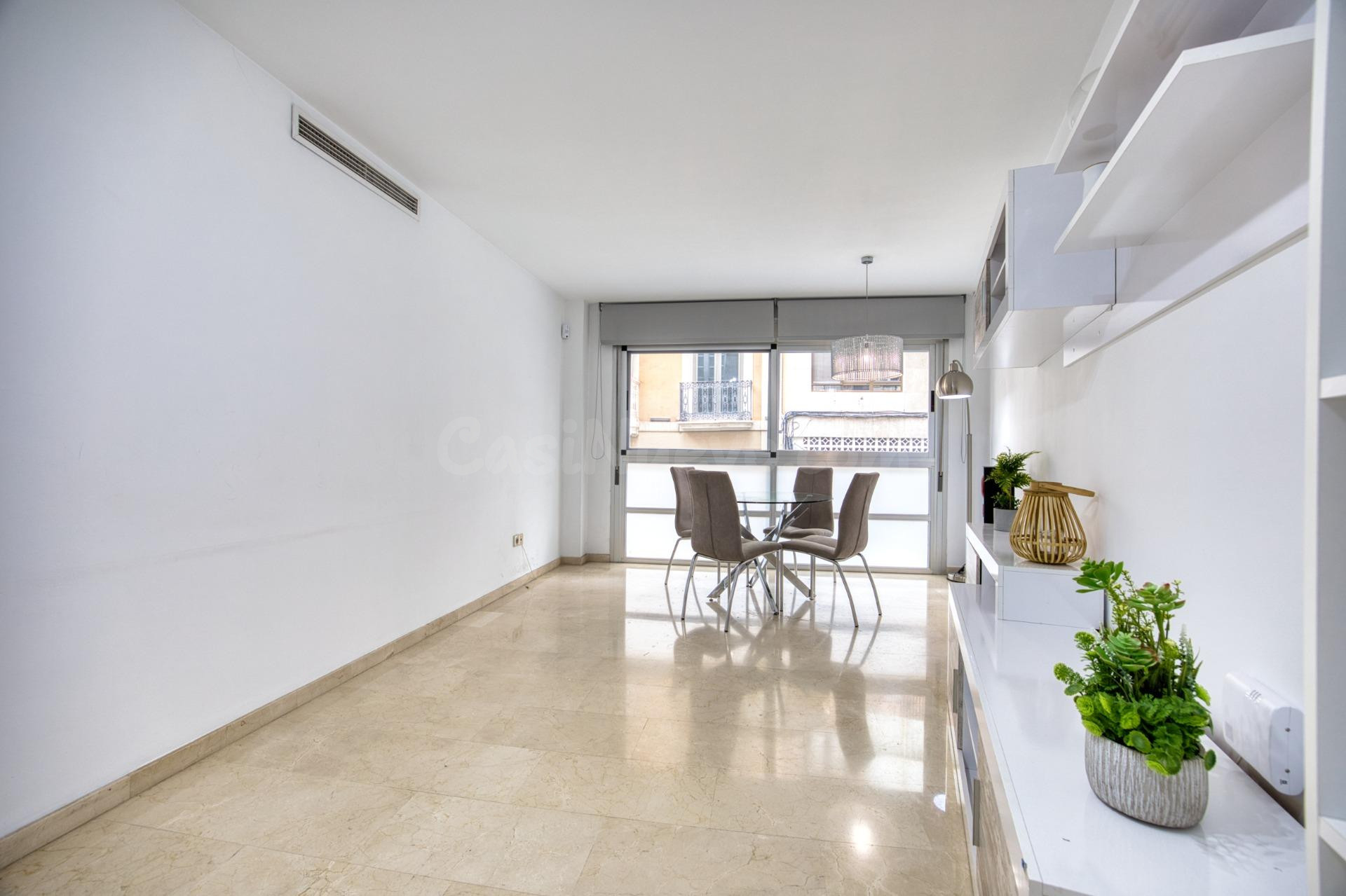 AMPLIA VIVIENDA EN PLENO CENTRO CON PATIO PRIVADO | ¡LISTA P - foto 4