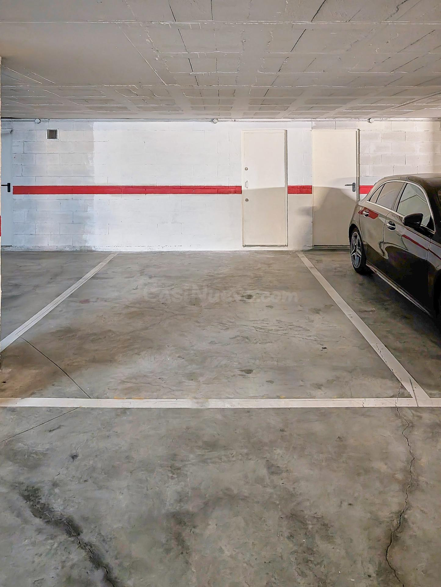 Venta de garaje y trastero en zona de bonanza