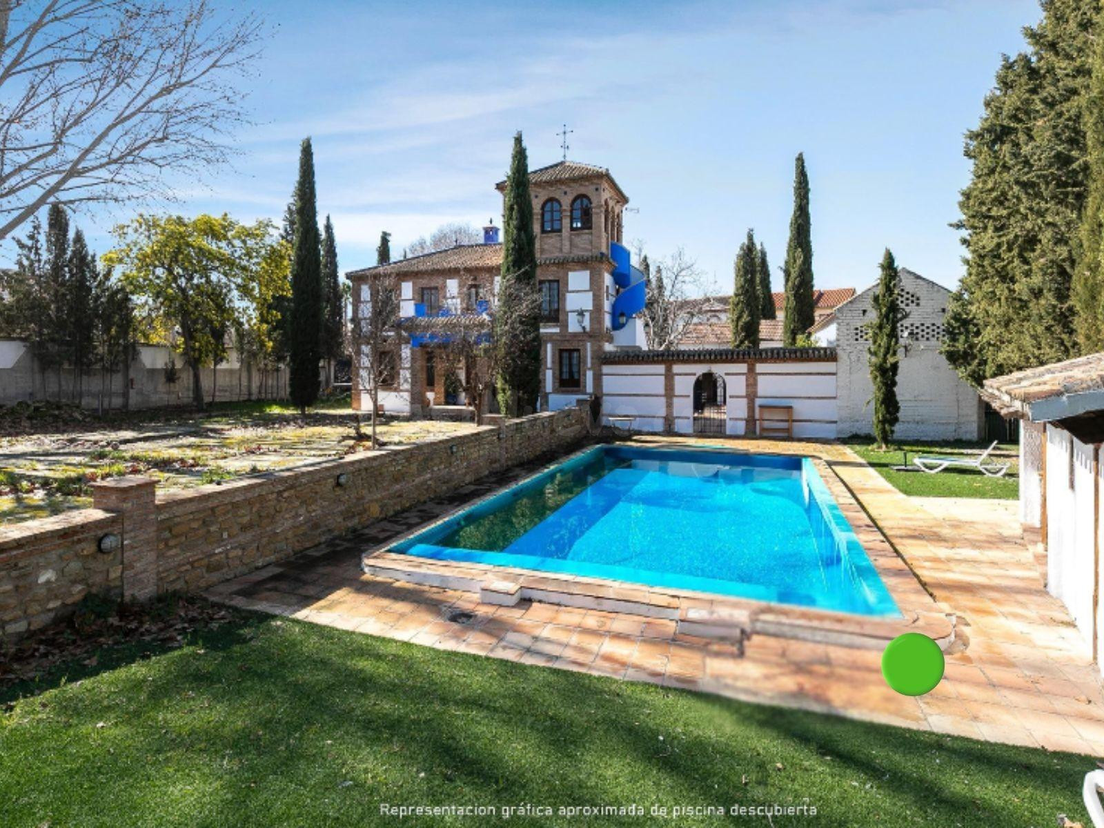 Exclusiva Finca Histórica en Belicena – Espacio, Encanto y O - foto 2