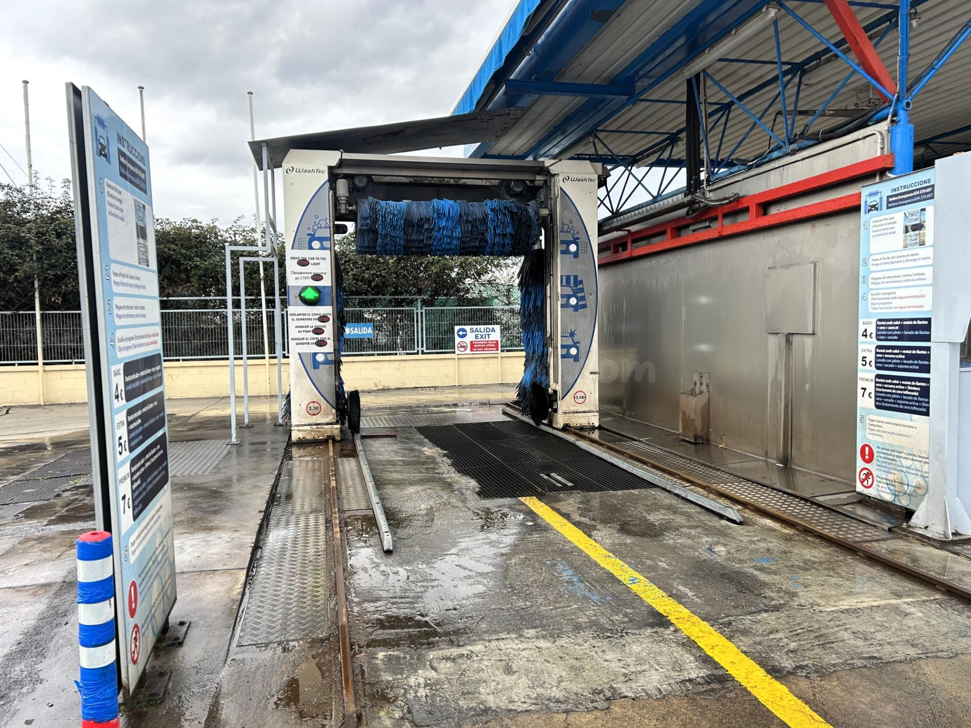 SE VENDE LAVACOCHES AUTOMATIZADO 24H CON PARCELA EN PROPIEDA - foto 4