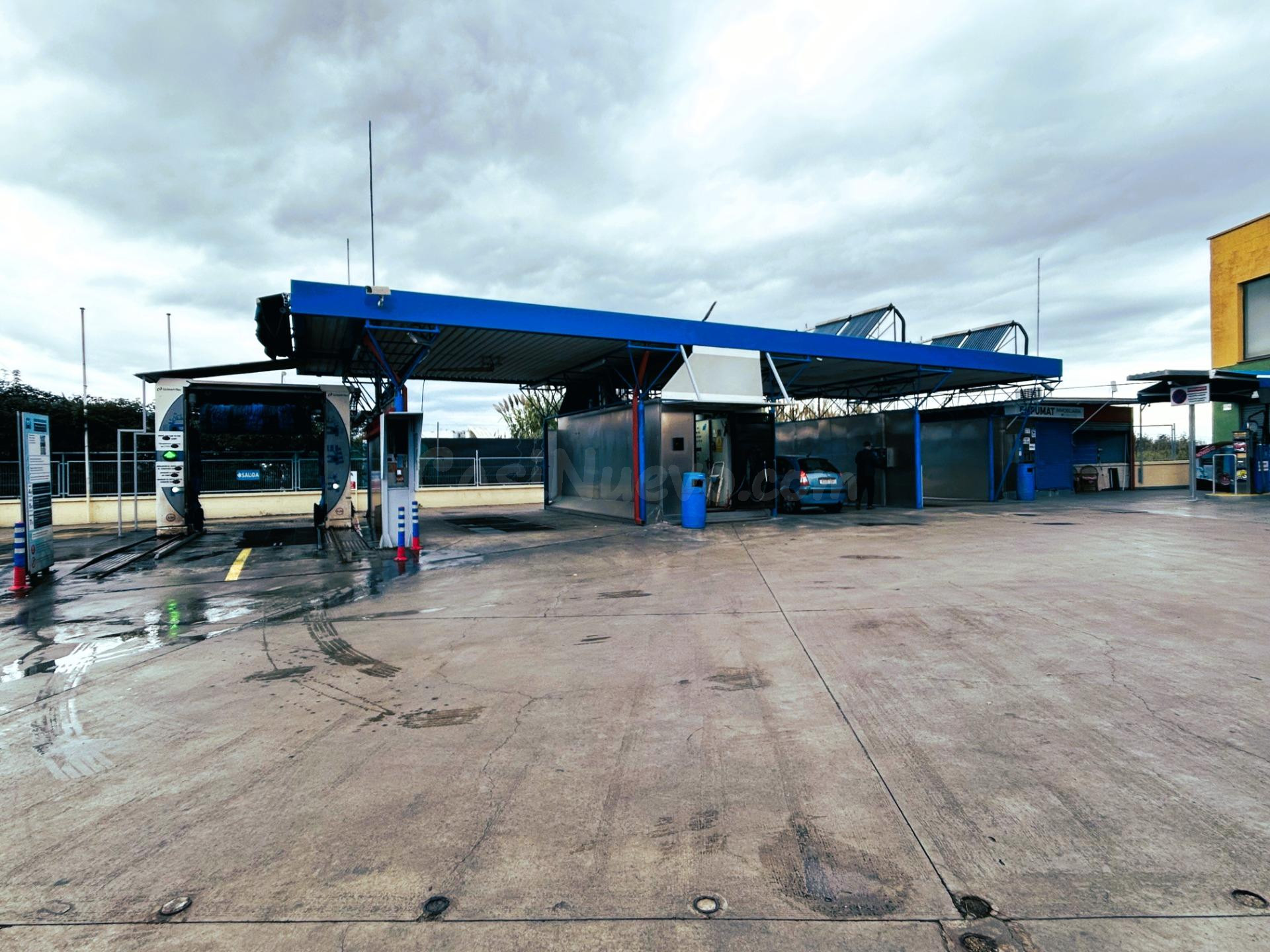 SE VENDE LAVACOCHES AUTOMATIZADO 24H CON PARCELA EN PROPIEDA - foto 5