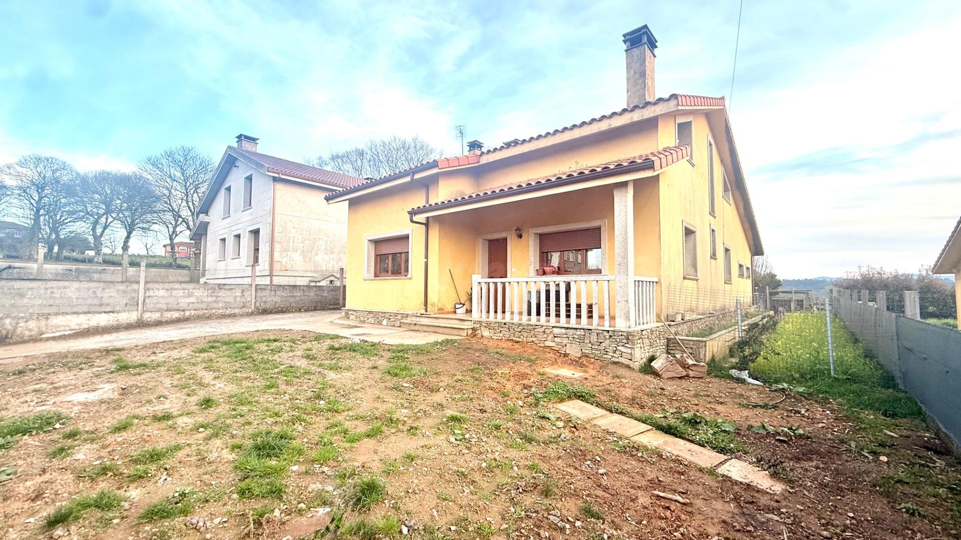 Descubre la casa de tus sueños en venta a 3 km de Lalín - foto 2