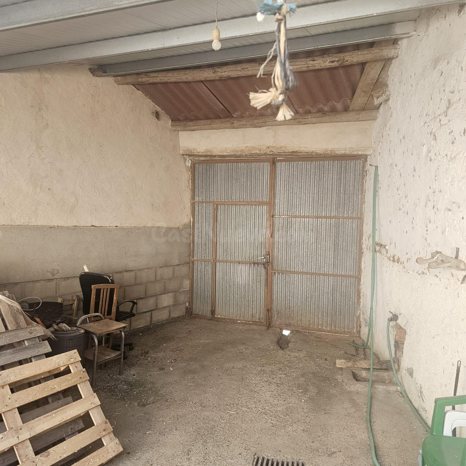 VENTA DE CASA EN CERECINOS E CAMPOS ZAMORA - foto 2