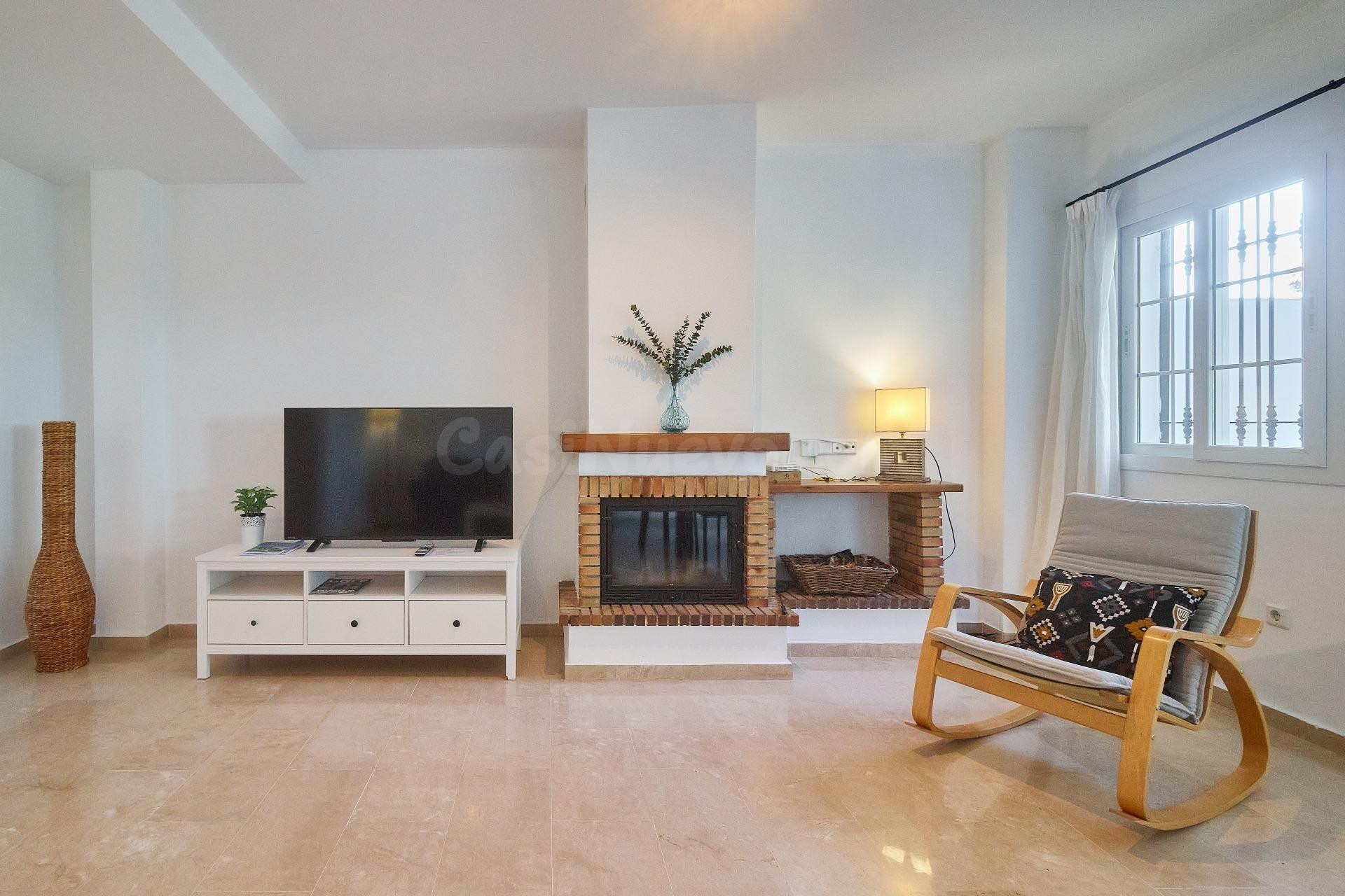 Adosado de 3 dormitorios y 3 baños con vistas al Golf. Alhau - foto 4