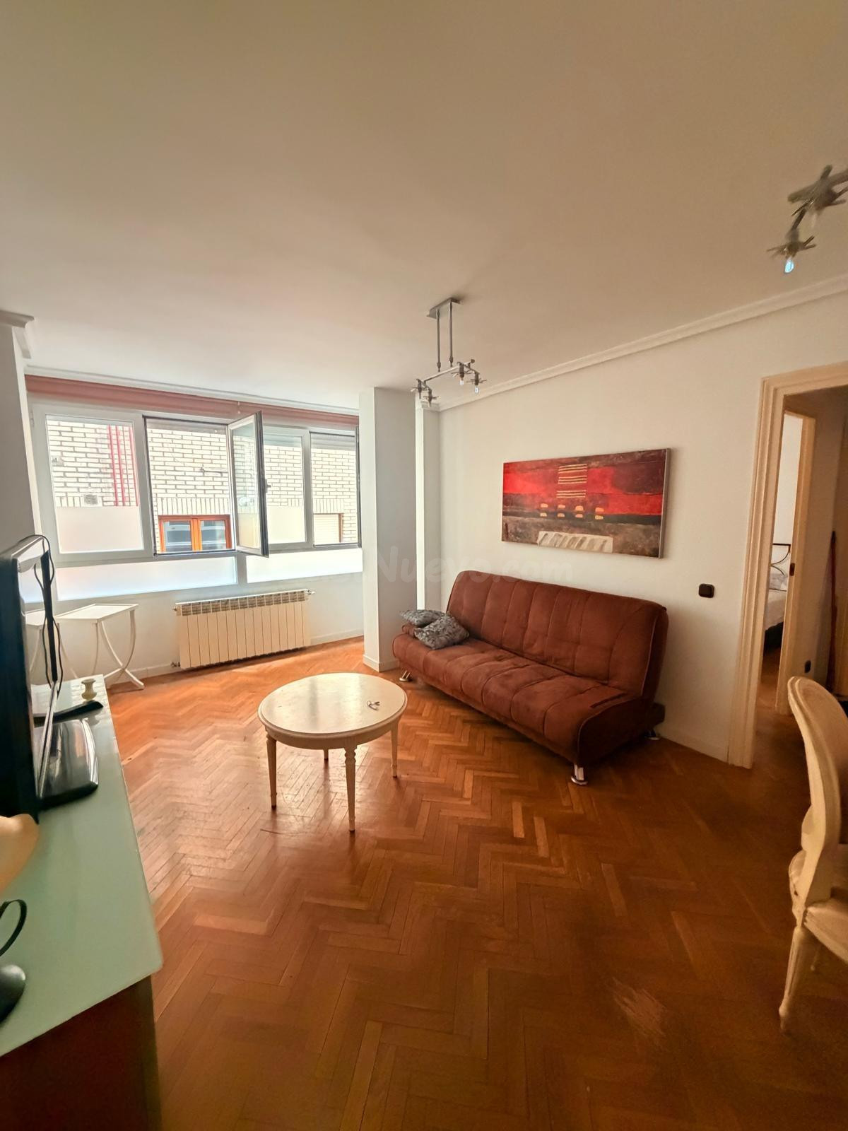 Se vende piso en Macias Picavea - foto 2