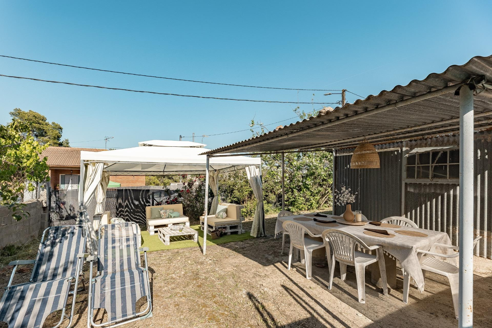 Terreno urbano en Can Rovira – 557 m2