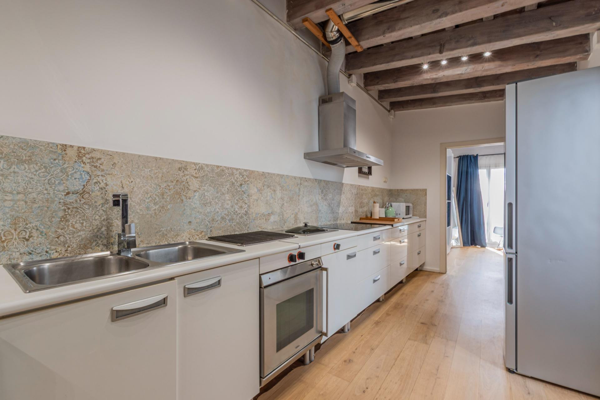 Exclusivo piso reformado con Encanto Histórico junto a La Ra - foto 5