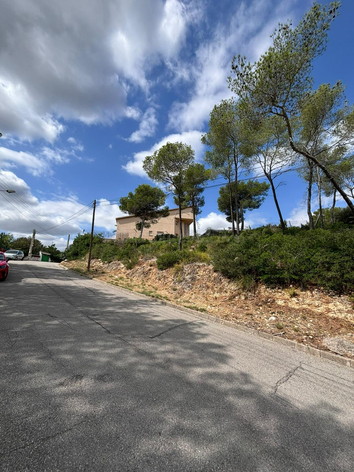 TERRENO URBANO EN VENTA EN EL GARRAF