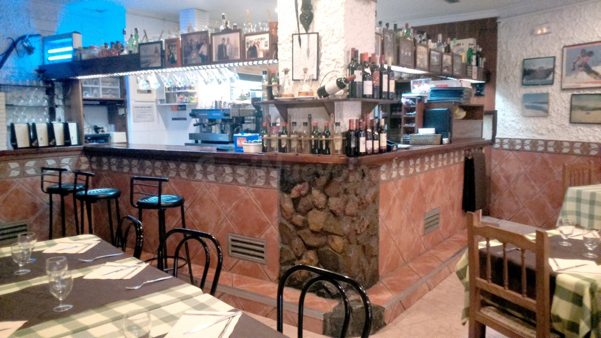 Local-bar-restaurante de 90 m2 en ubicación privilegiada. Si