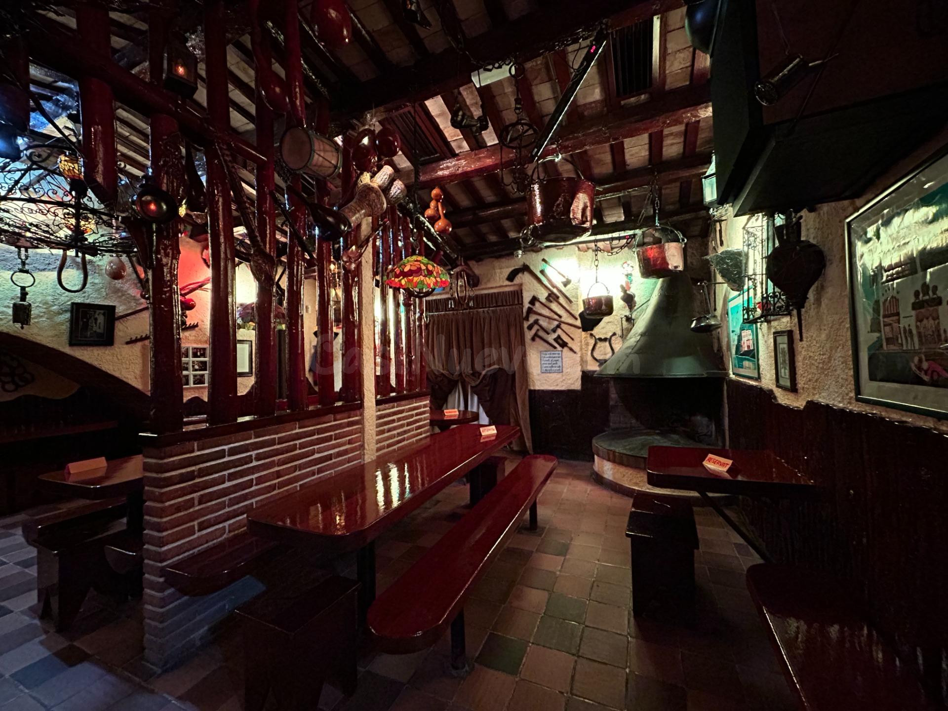 Discoteca Taberna con Historia y Potencial Urbanístico en pl - foto 5
