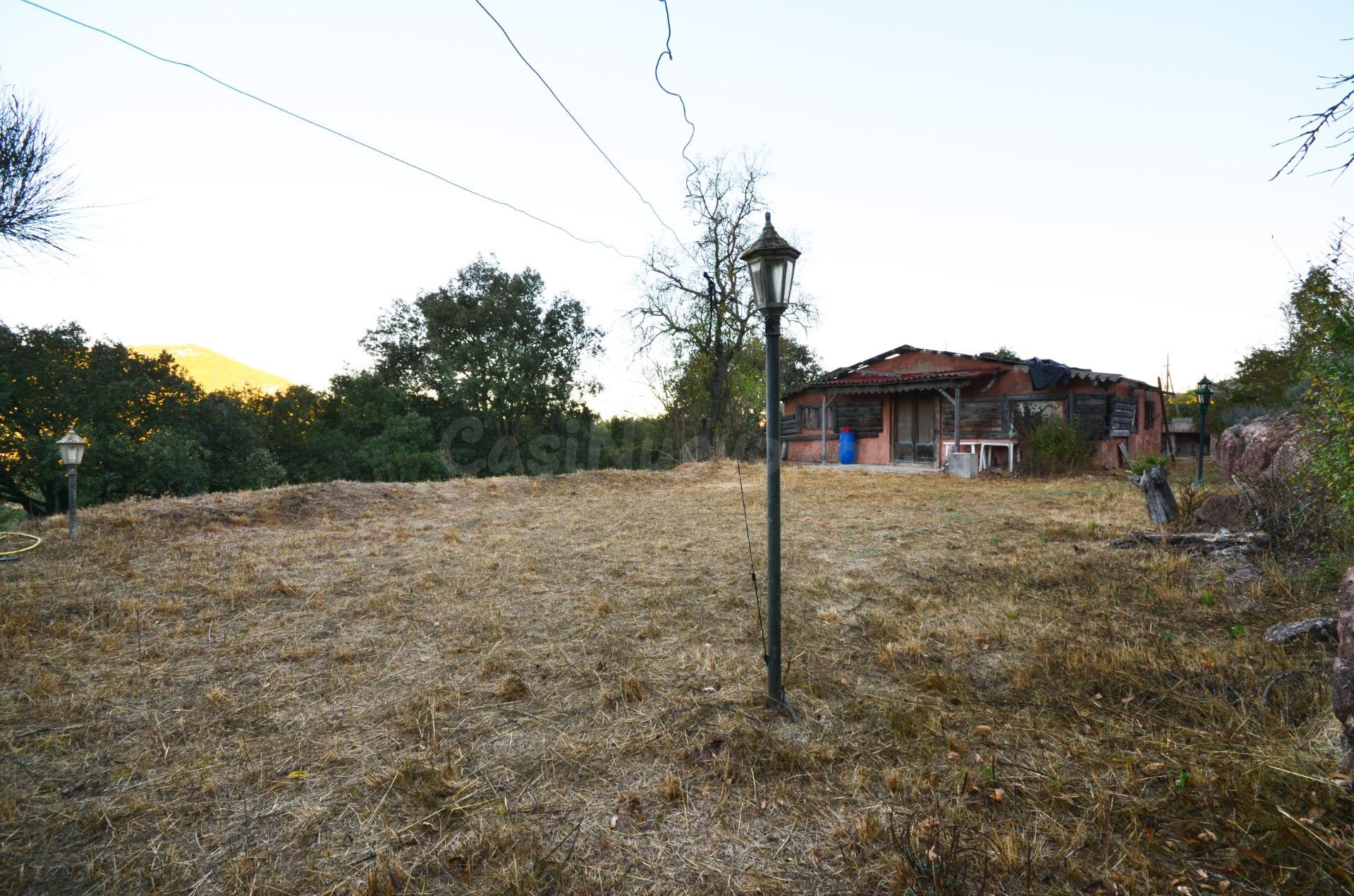 Parcela con vivienda en Prades, la "Vil·la vermella". - foto 5