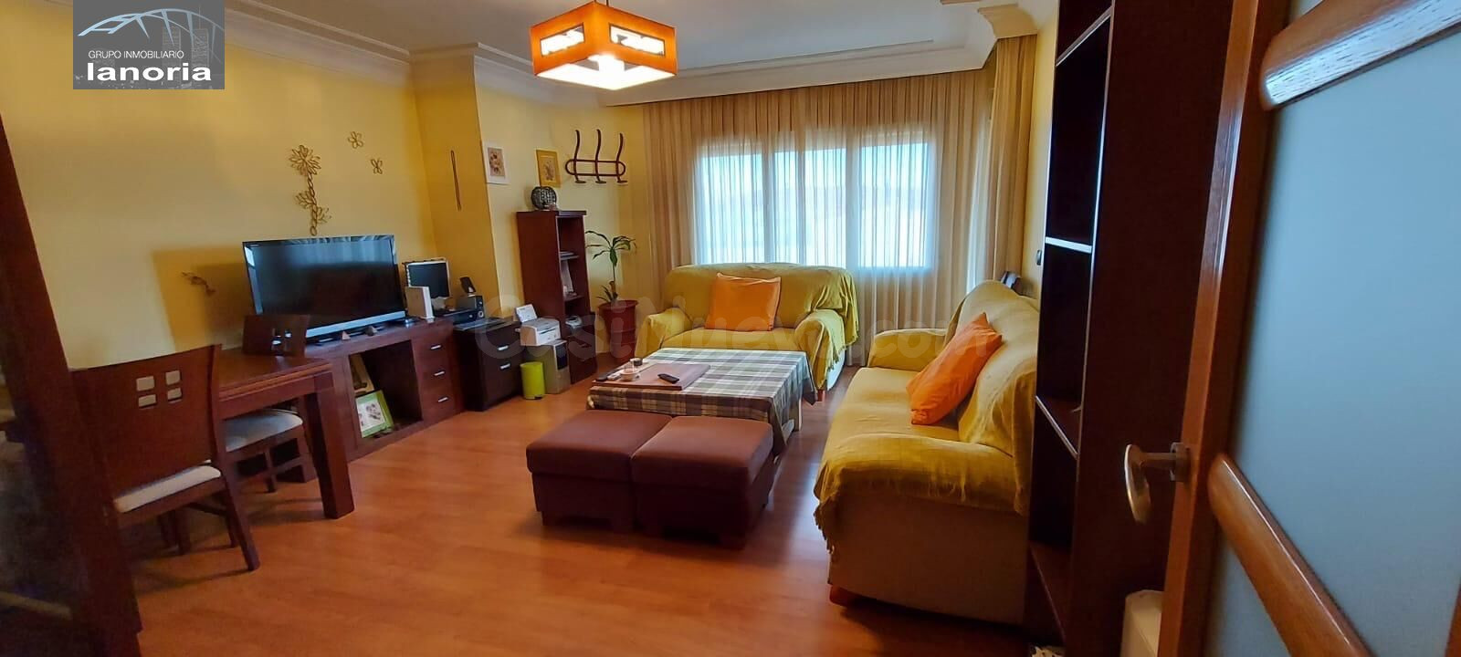 Grupo la Noria Vende Amplio Piso de  3 Dormitorios y 2 Cuart - foto 3