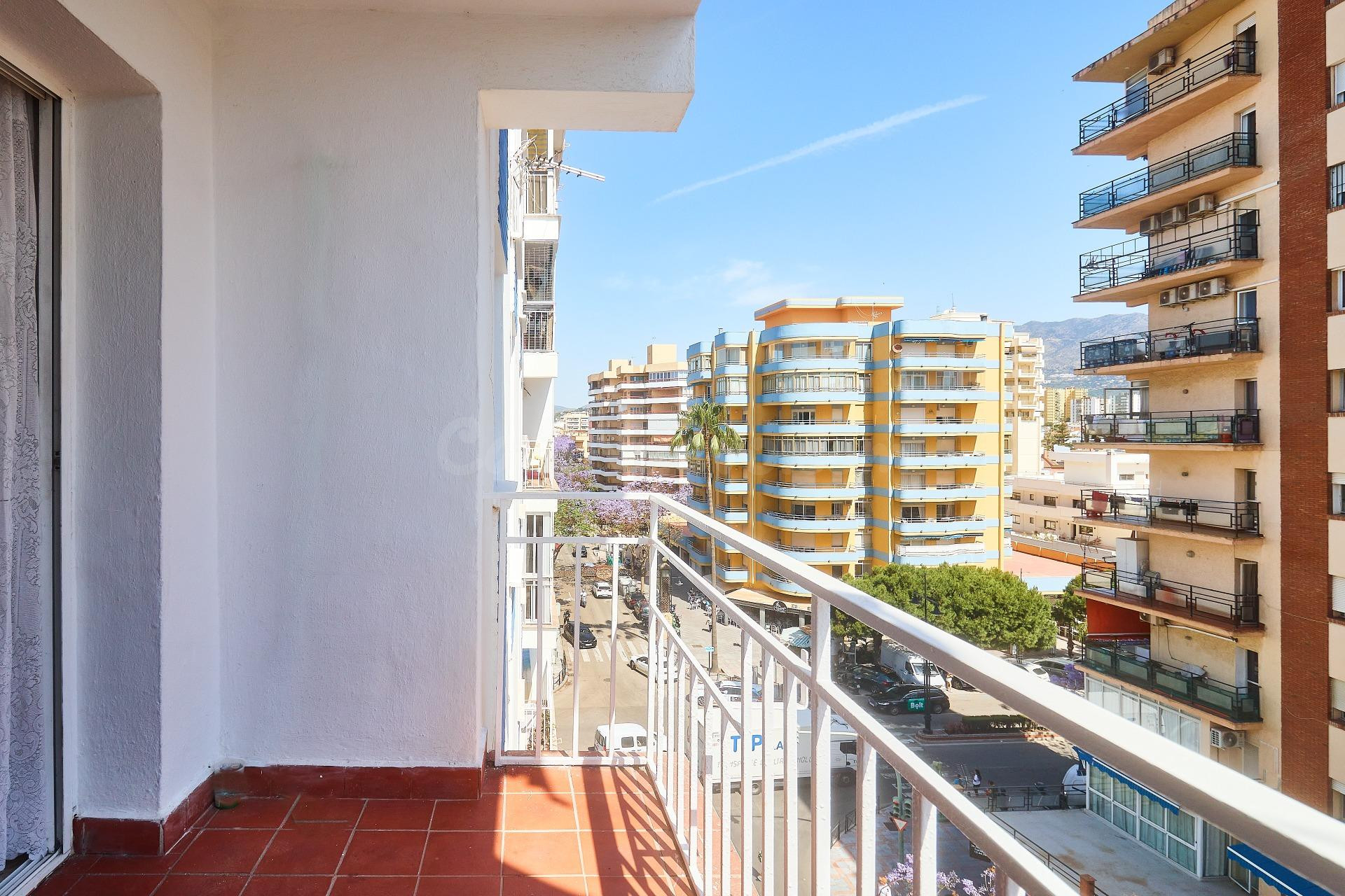 Piso de 4 dormitorios en pleno centro de Fuengirola - foto 4