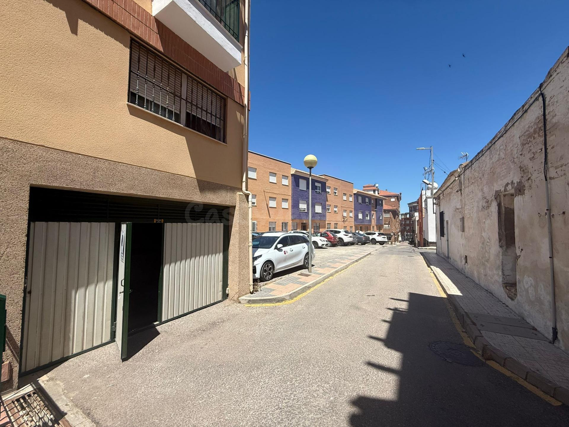 PLAZA DE GARAJE EN EL CENTRO DE LA UNIÓN