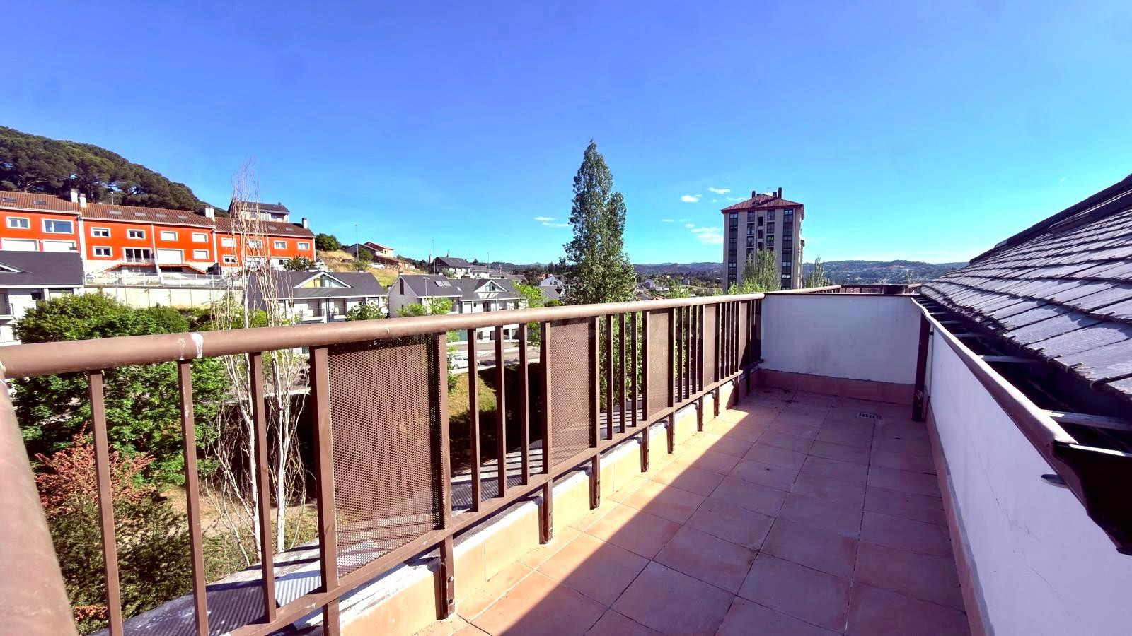 Dúplex Moderno y Funcional - Terraza panorámica . 159 M2 úti - foto 4