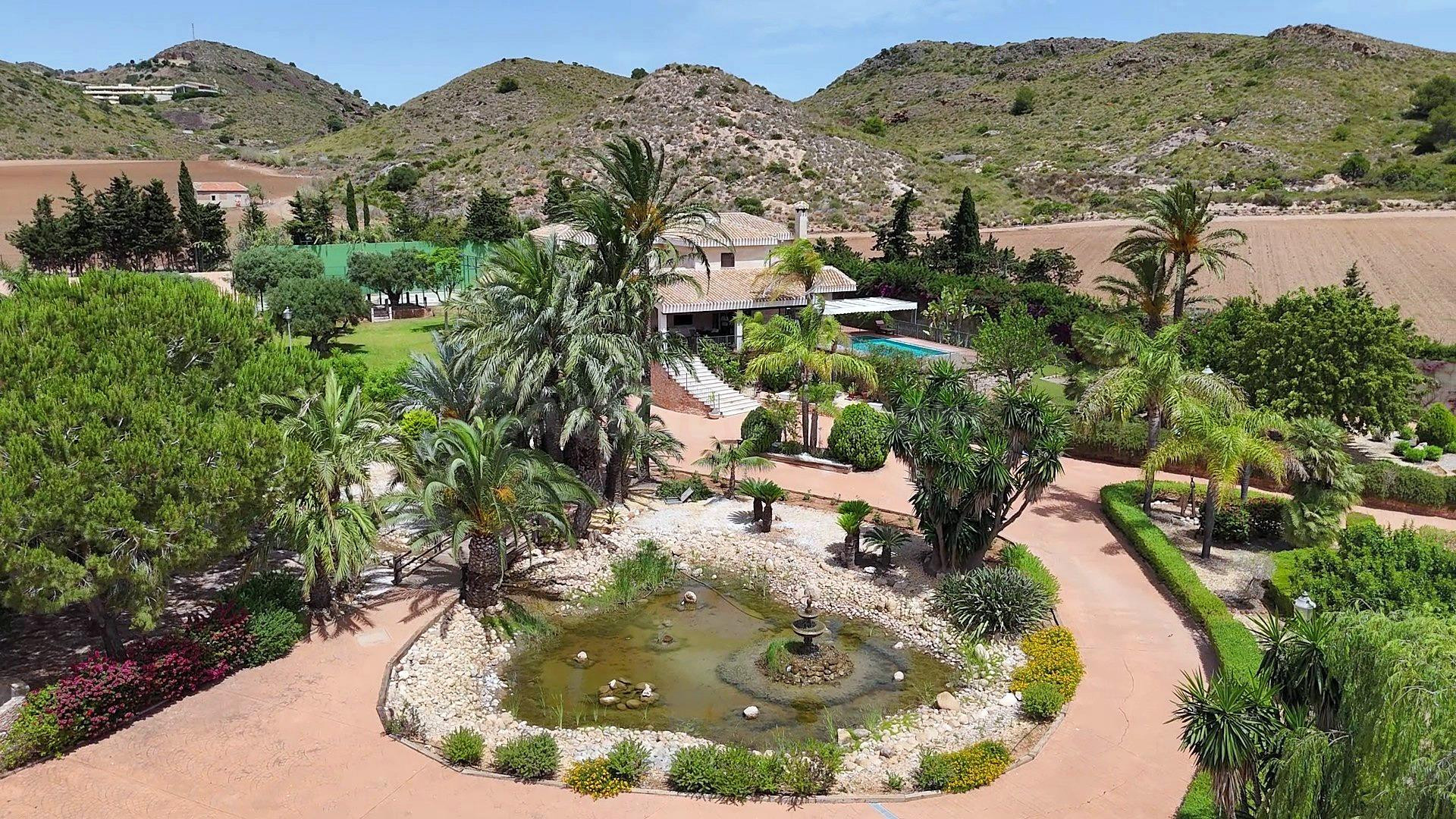 VILLA LAGUNA – UNA JOYA EXCLUSIVA EN LA MANGA CLUB