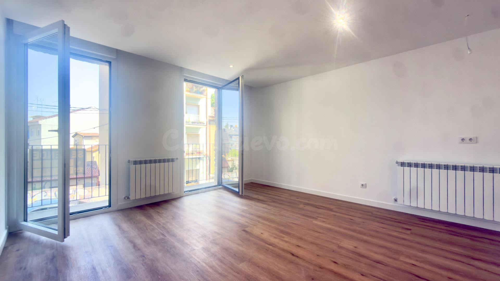 Encantador piso de 3 habitaciones 2 baños y ascensor- Reform - foto 4