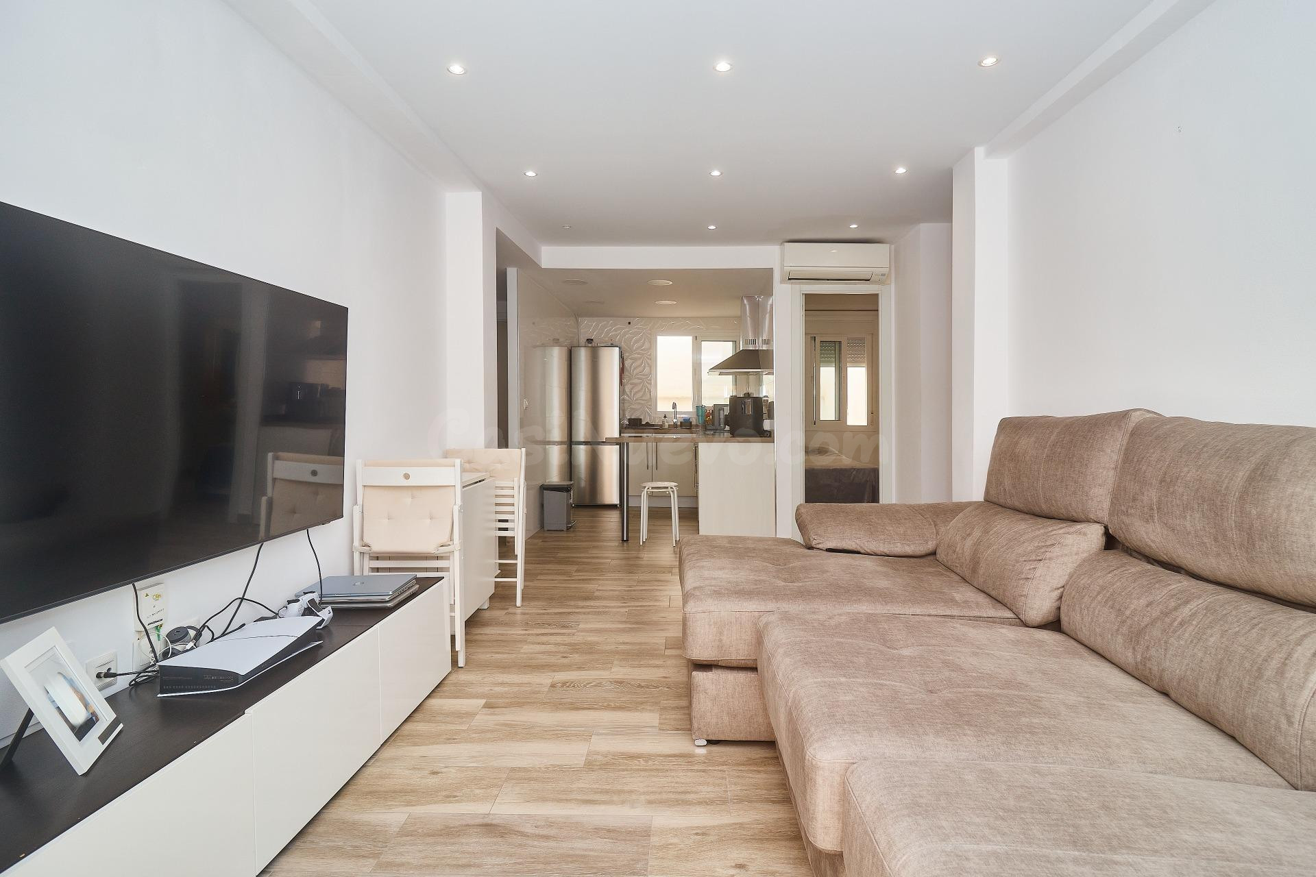 Apartamento totalmente reformado de 3 dormitorios y 3 baños  - foto 3