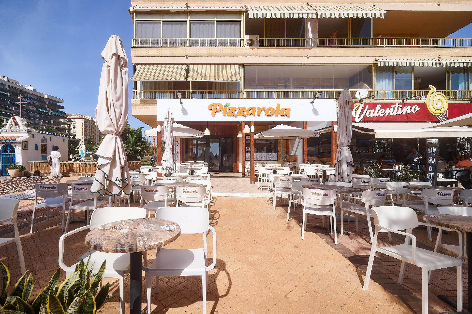 Local comercial de 300 m2 listo para empezar actividad. 125 