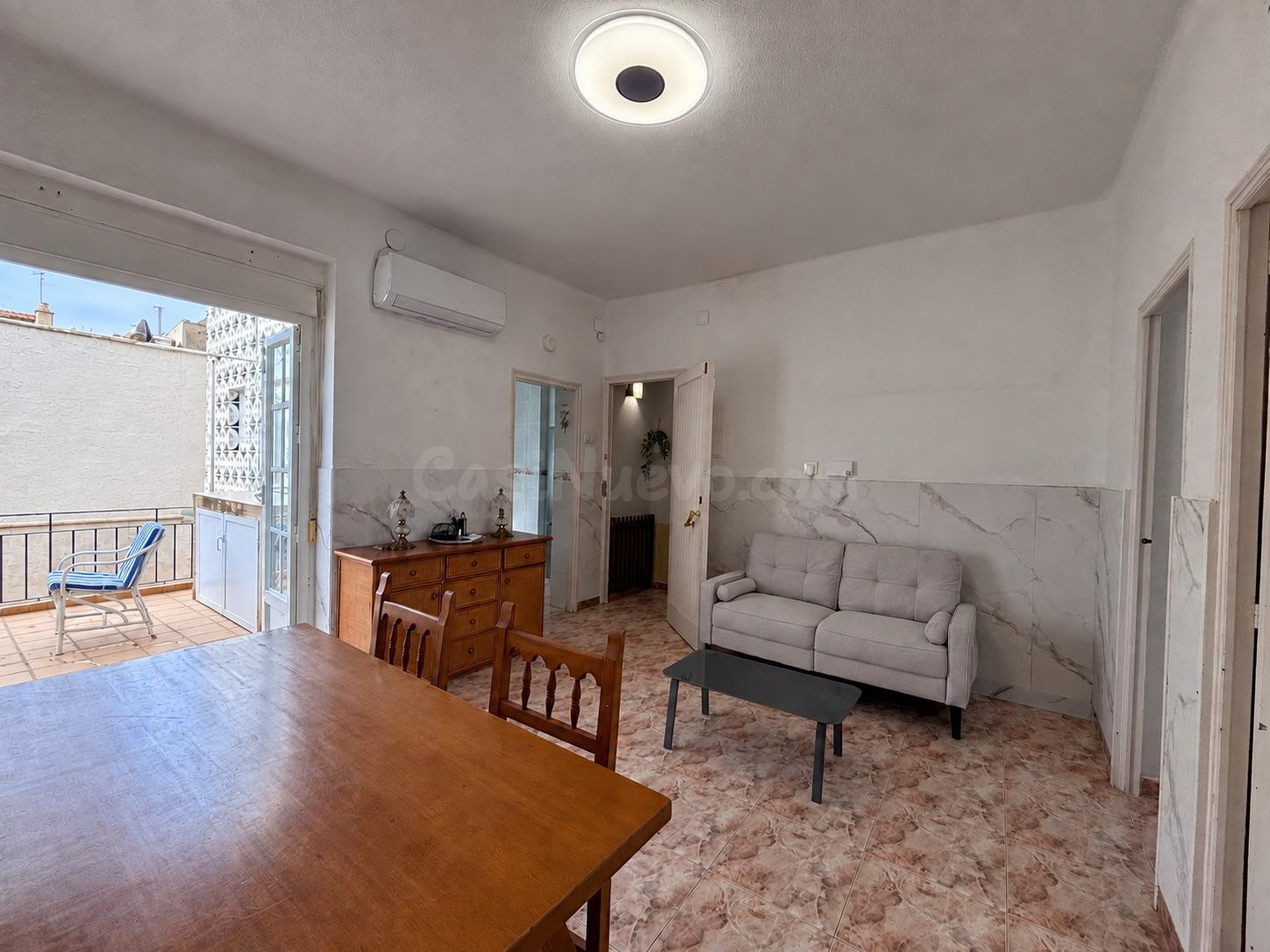Piso de tres dormitorios y dos salas en el centro de Los Nie - foto 2