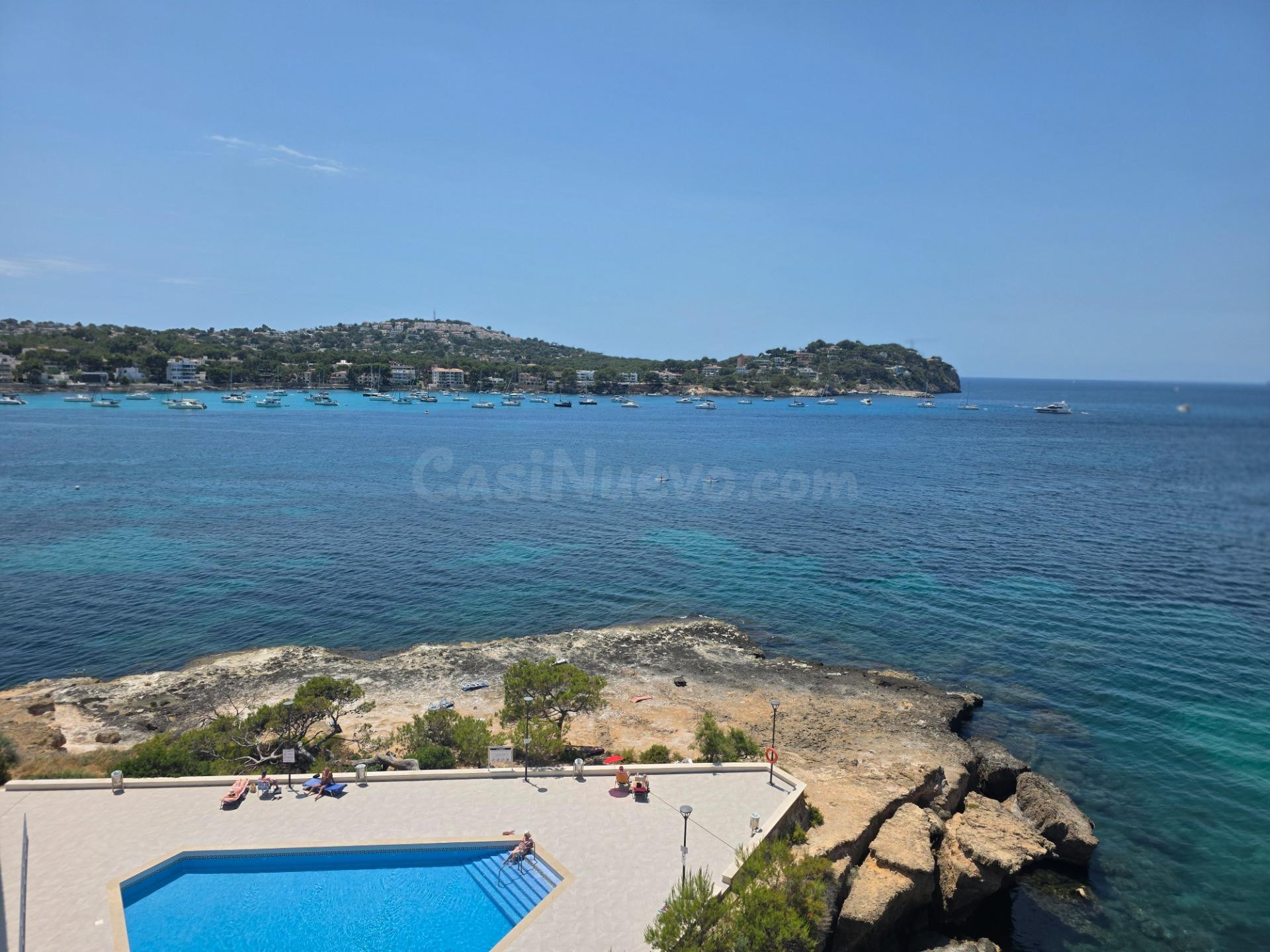Santa Ponsa.- Apartamento en 1ª línea de mar, mágníficas vis - foto 2