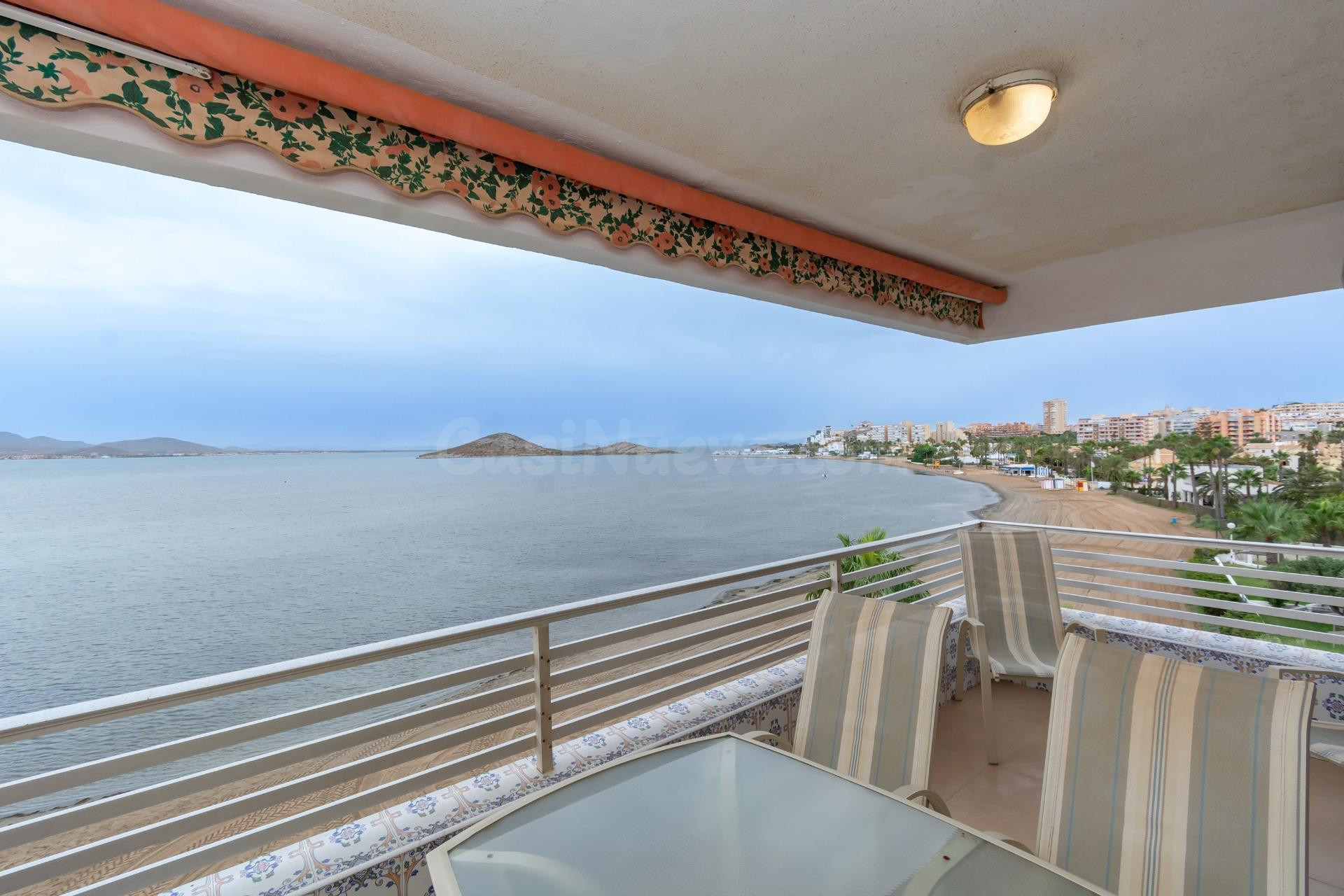 AMPLIO PISO DE 4 DORMITORIOS CON VISTAS AL MAR MENOR EN LA M - foto 4