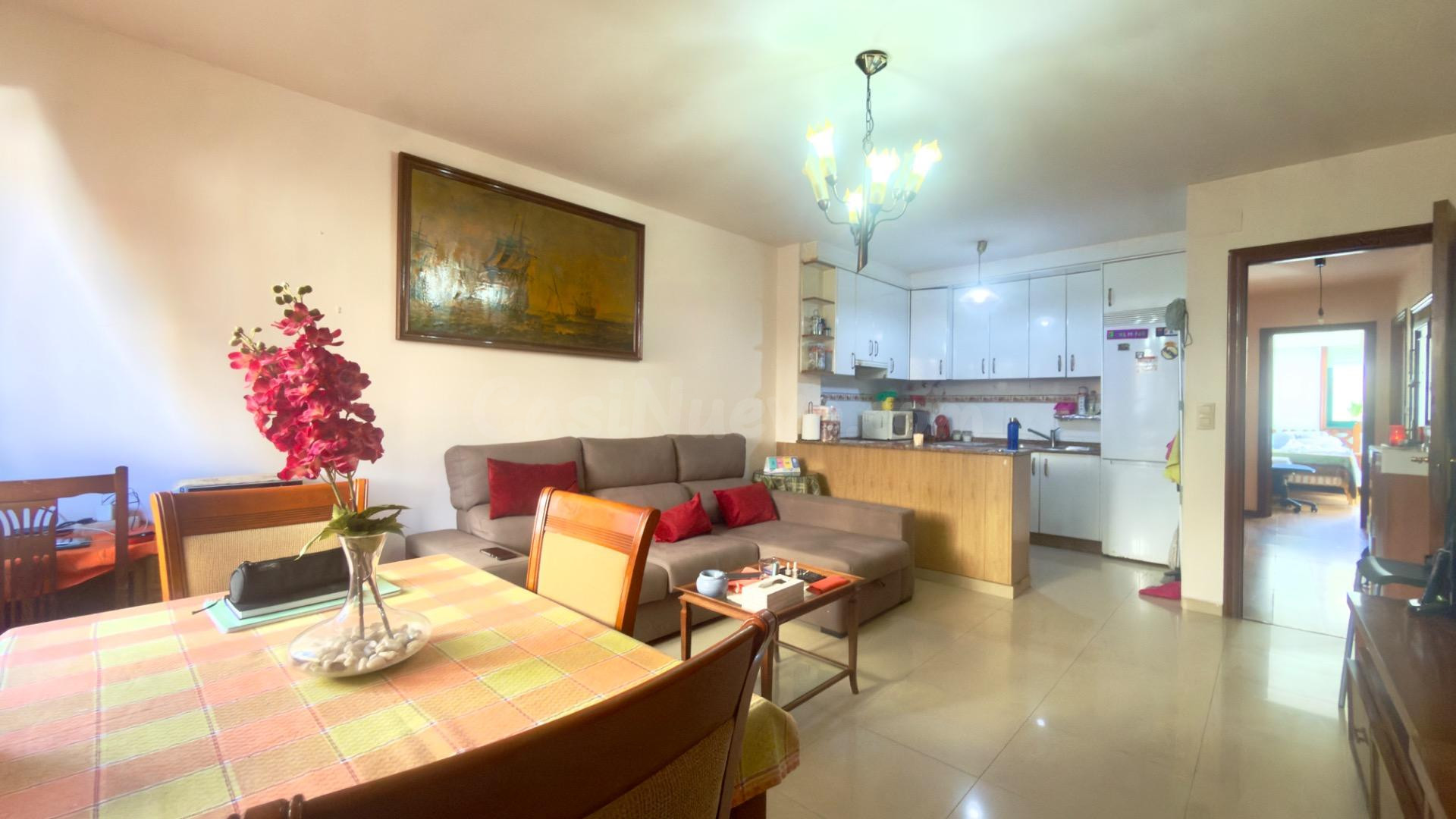Piso en Venta - Zona Tranquila de Ourense de 3 habitaciones  - foto 2