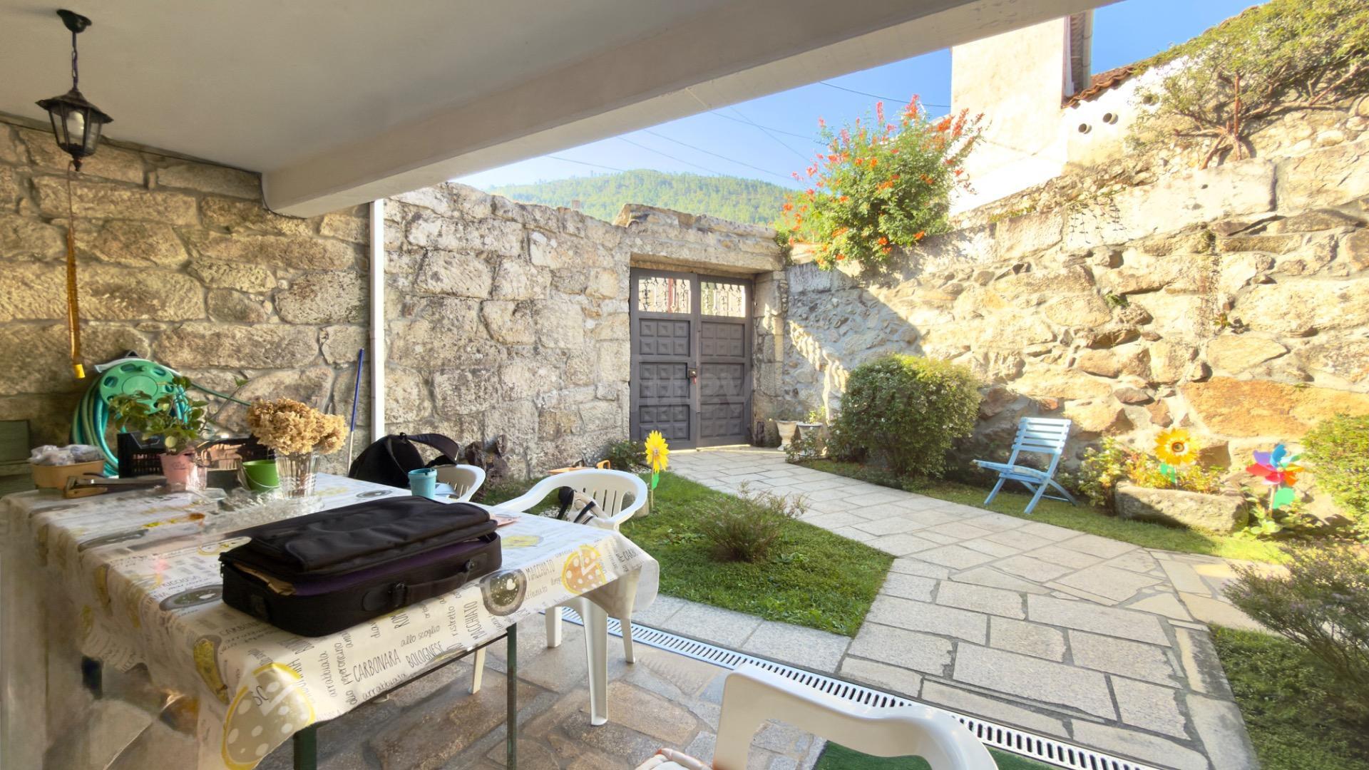 Casa Chalet Independiente con Piscina - Oportunidad Única - foto 4