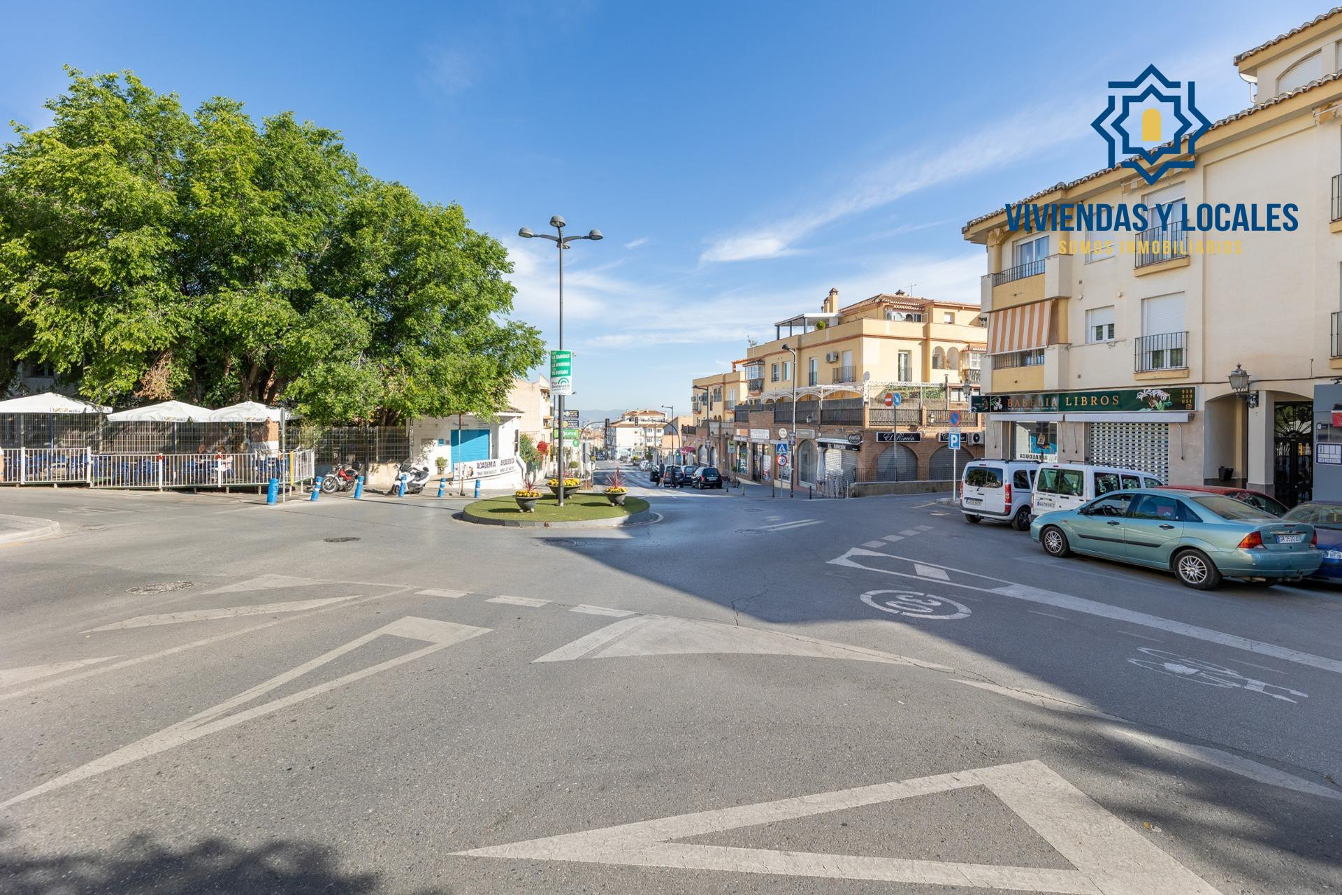 LOCAL COMERCIAL CON 100M2 EN LA ZUBIA - foto 2