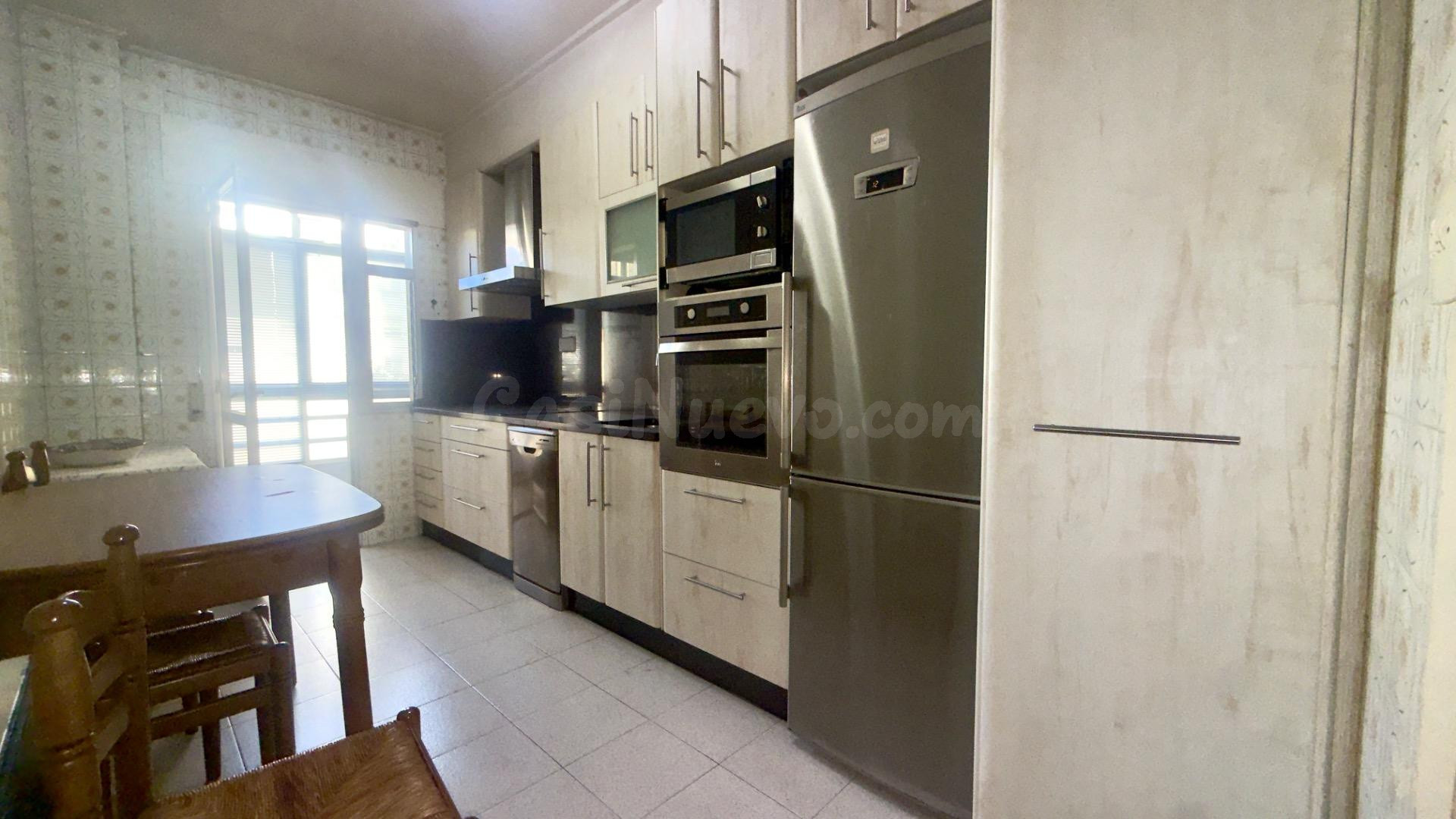 Piso en Venta - Centro Urbano, Ubicación Privilegiada 3 habi - foto 3
