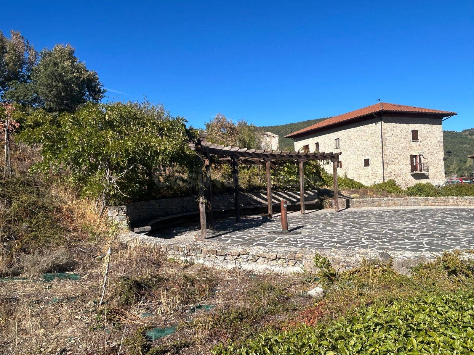 VENTA DE TERRENO EN NAGORE, VALLE DE ARCE. - foto 3