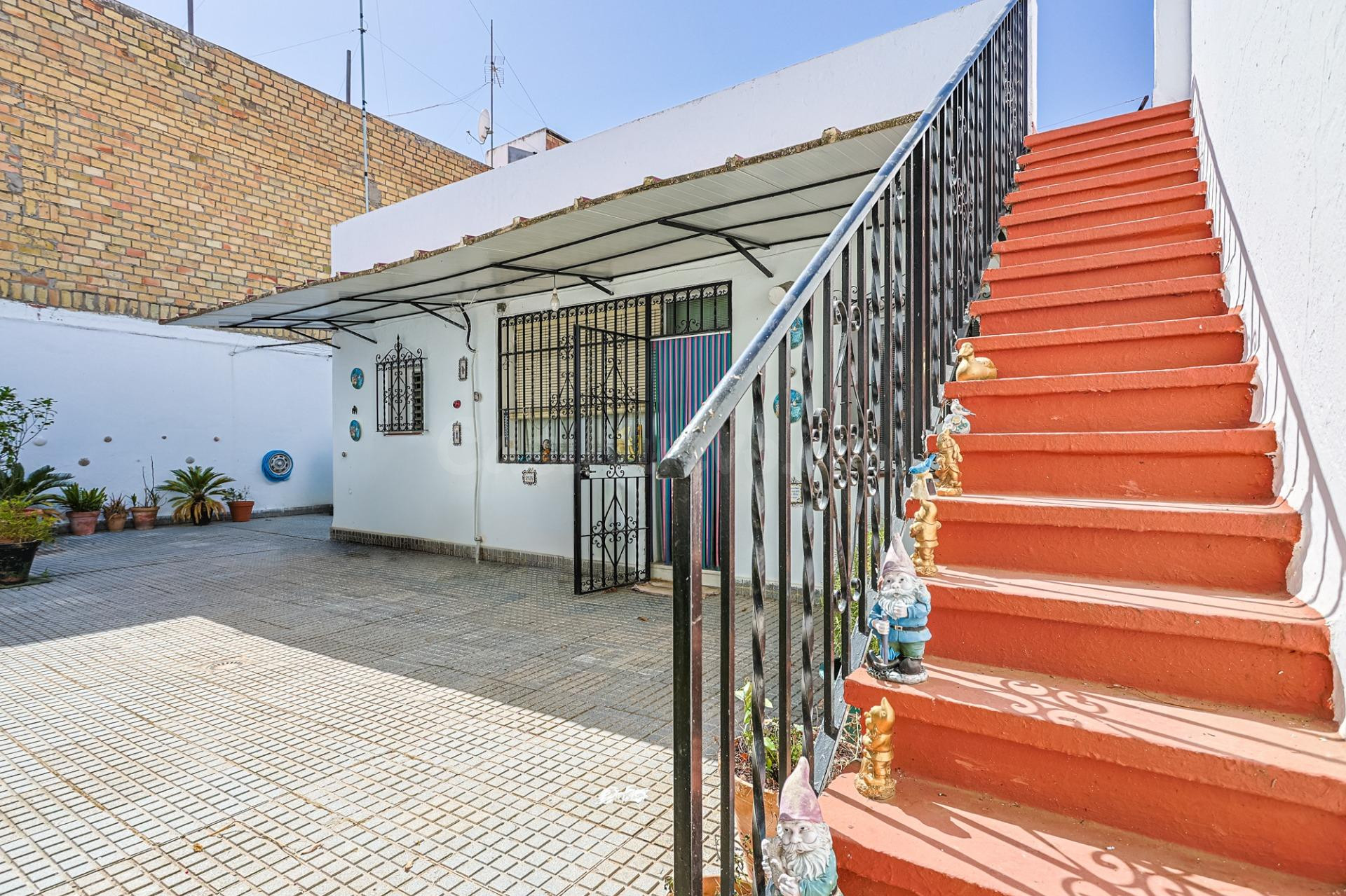 FABULOSA CASA EN EL GORDILLO - foto 4