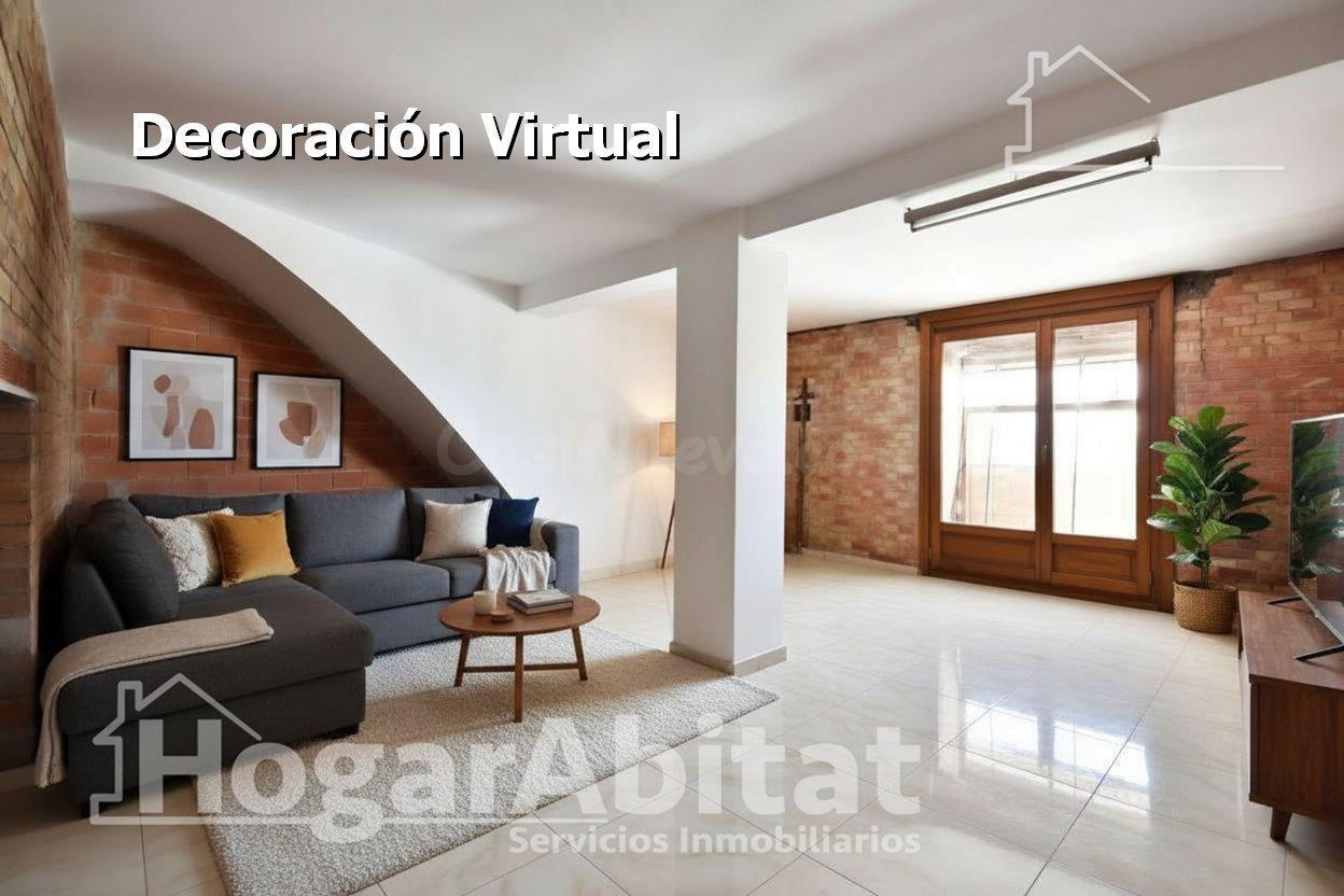 GRAN OPORTUNIDAD, CASA PARA REFORMAR EN CENTRO HISTÓRICO DE 
