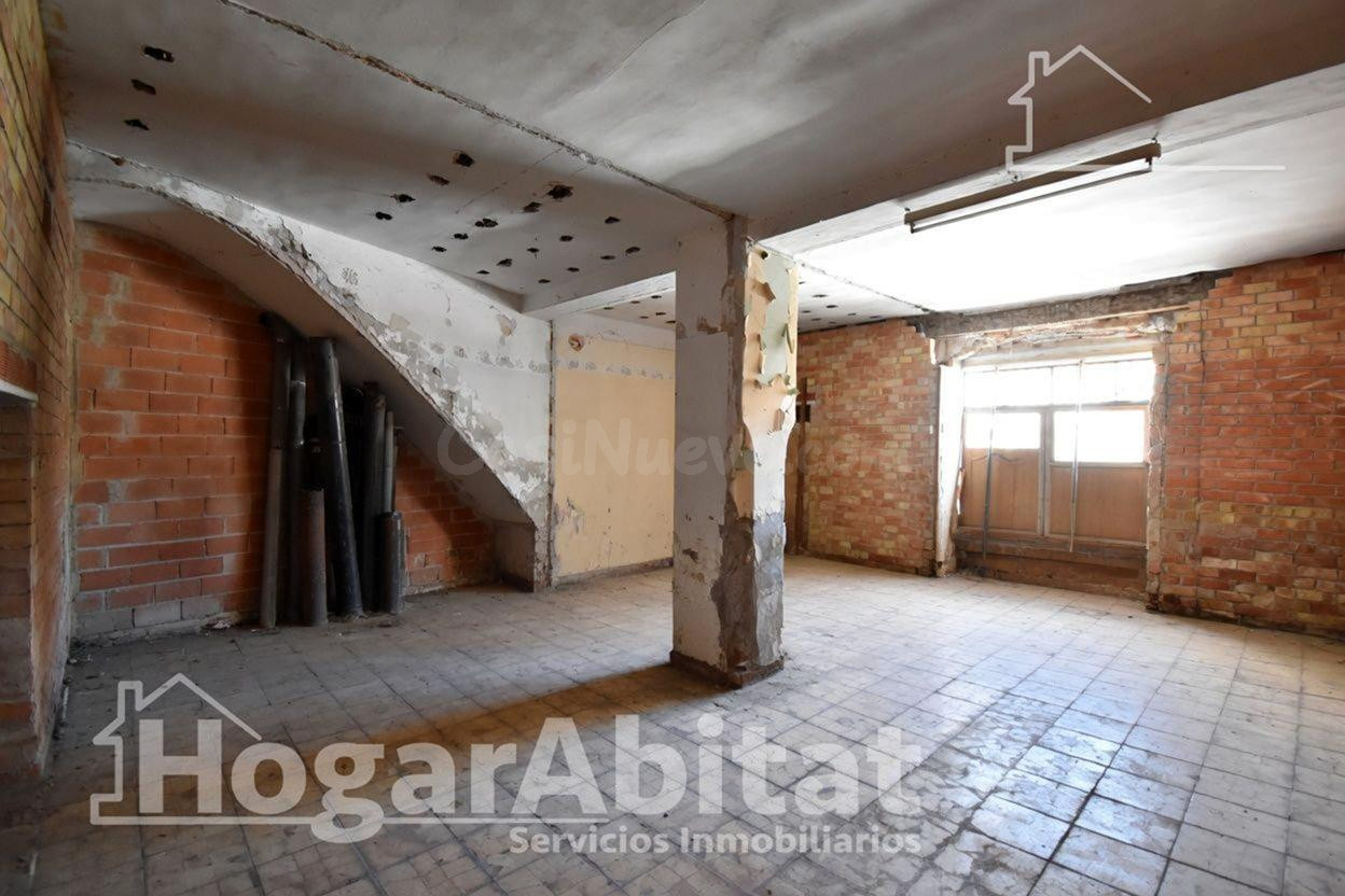 GRAN OPORTUNIDAD, CASA PARA REFORMAR EN CENTRO HISTÓRICO DE  - foto 5