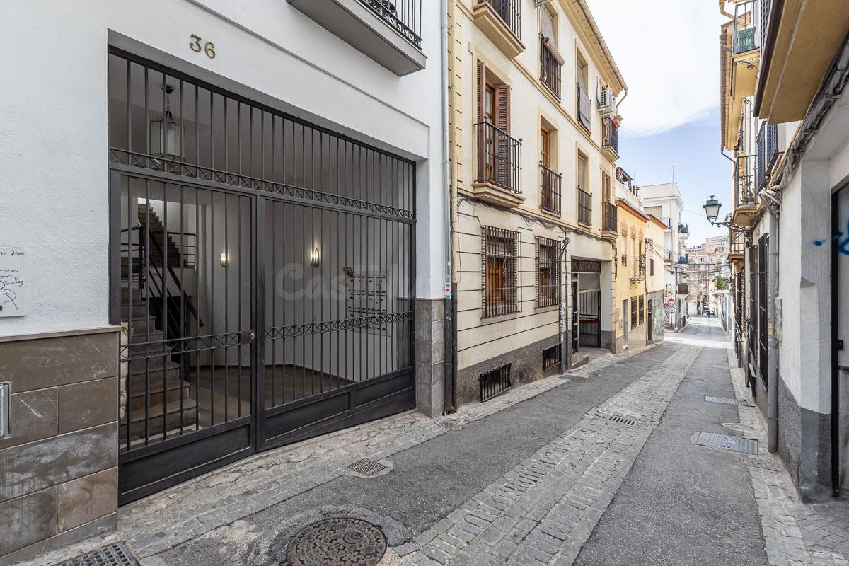 Garaje en venta en magnífica zona. - foto 2