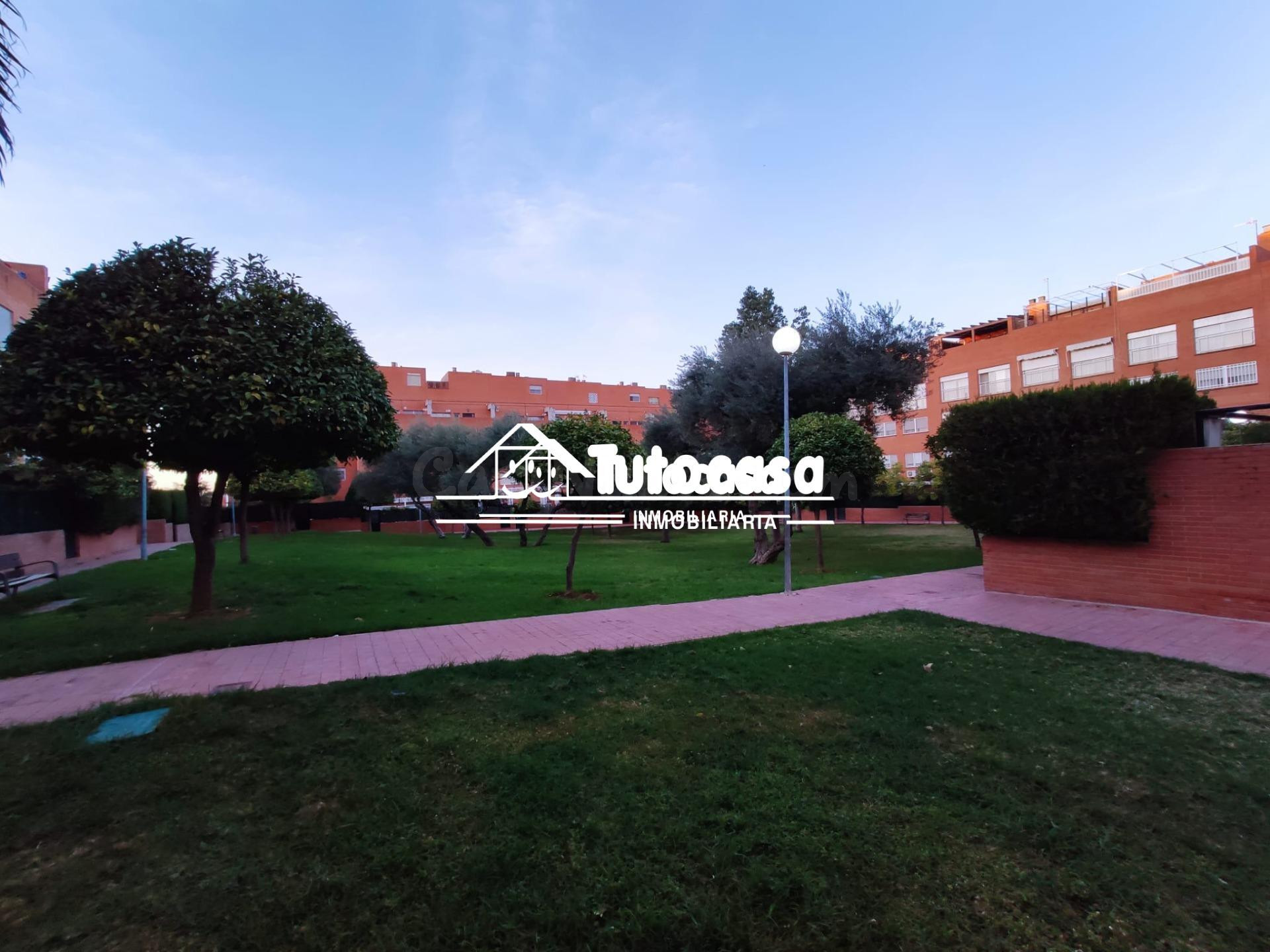 MAGNIFICO DUPLEX REFORMADO Y MUY LUMINOSO EN LA MOTILLA - foto 3