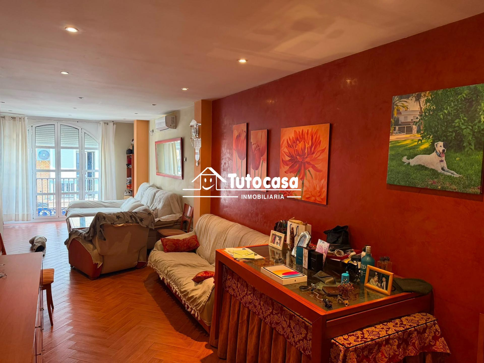 Oportunidad única en el centro de Dos Hermanas: vivienda con