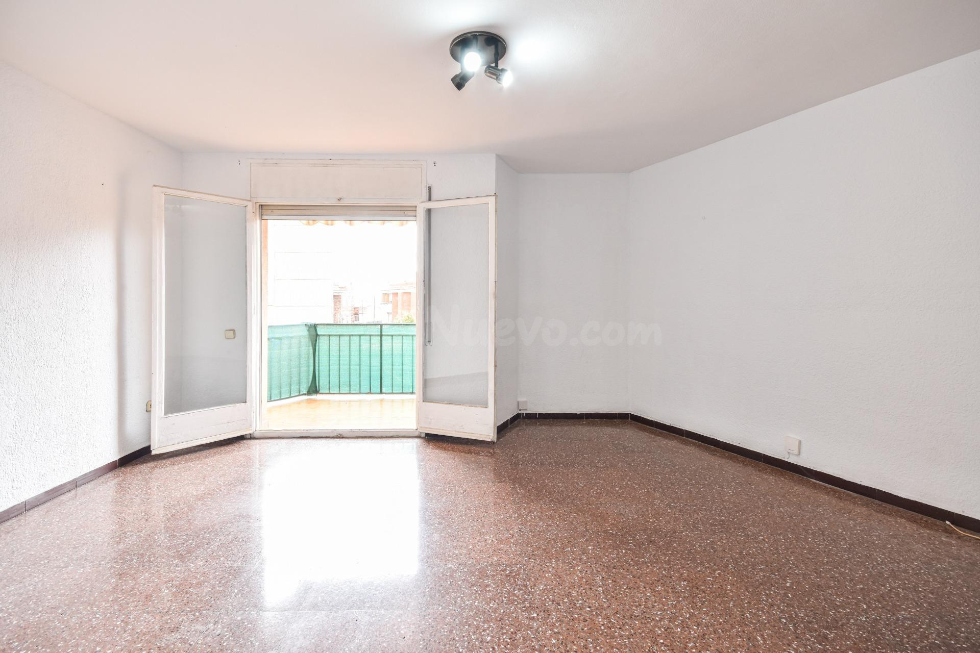PISO DE 3 habitaciones Y BALCÓN CON ORIENTACIÓN SUR - foto 2