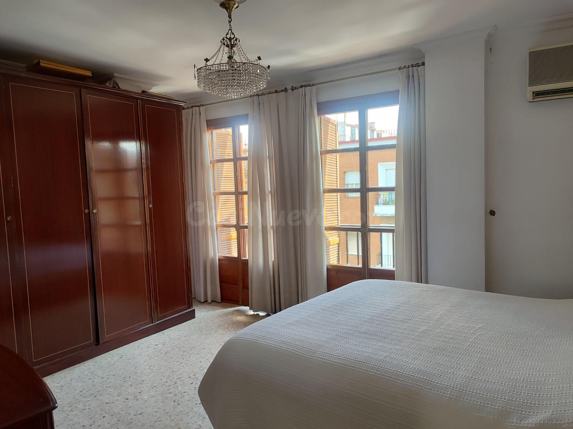 PISO SEÑORIAL EN EL ALTOZANO