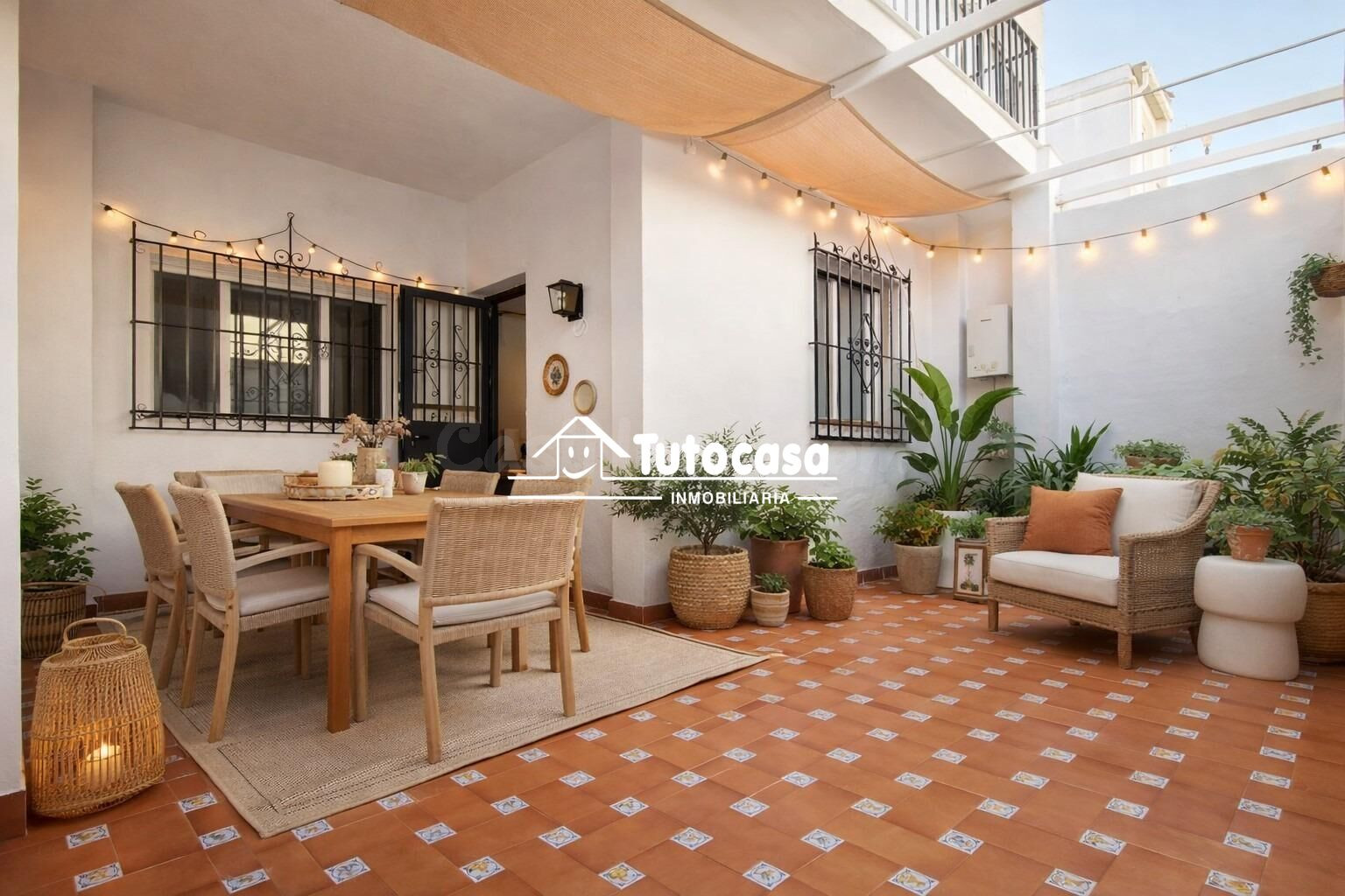 ¡Tu nuevo hogar en San Rafael te espera (y tiene dos patios)