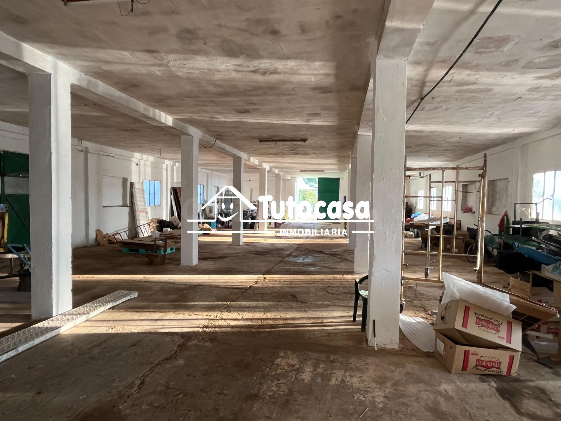 Exclusiva finca rústica de 6.500 m2 con huerto, dos grandes  - foto 4