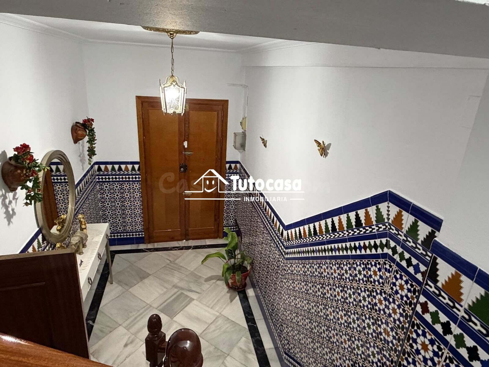 Exclusiva casa con local independiente y espacios llenos de  - foto 4